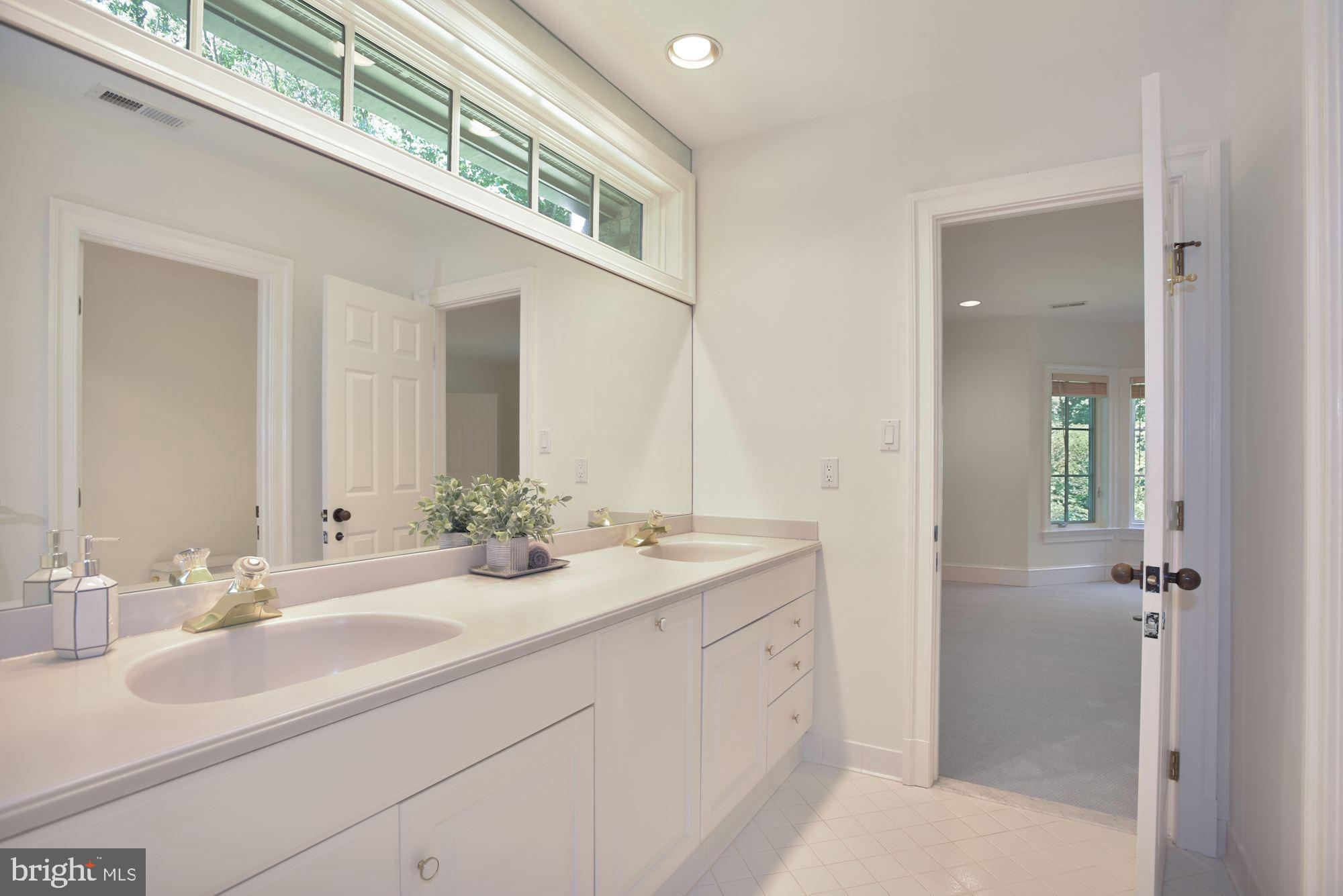 PROSPECT HILLS - Residential