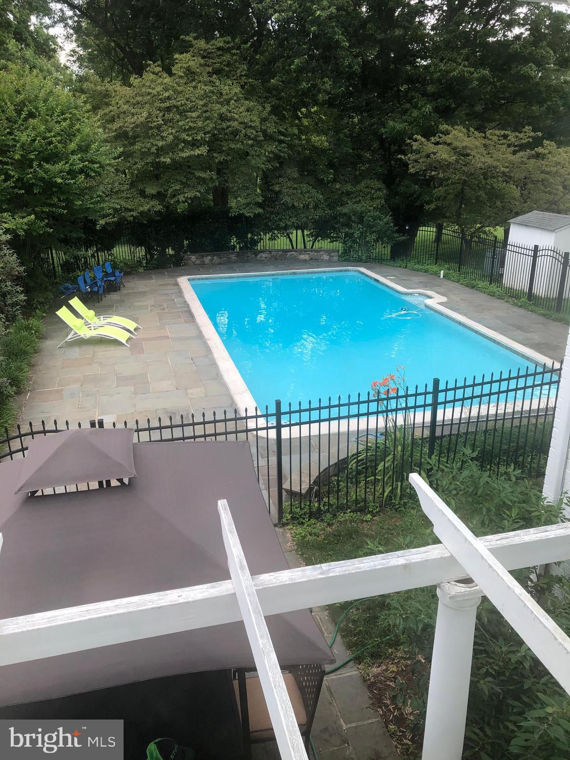 DARNESTOWN OUTSIDE - Residential