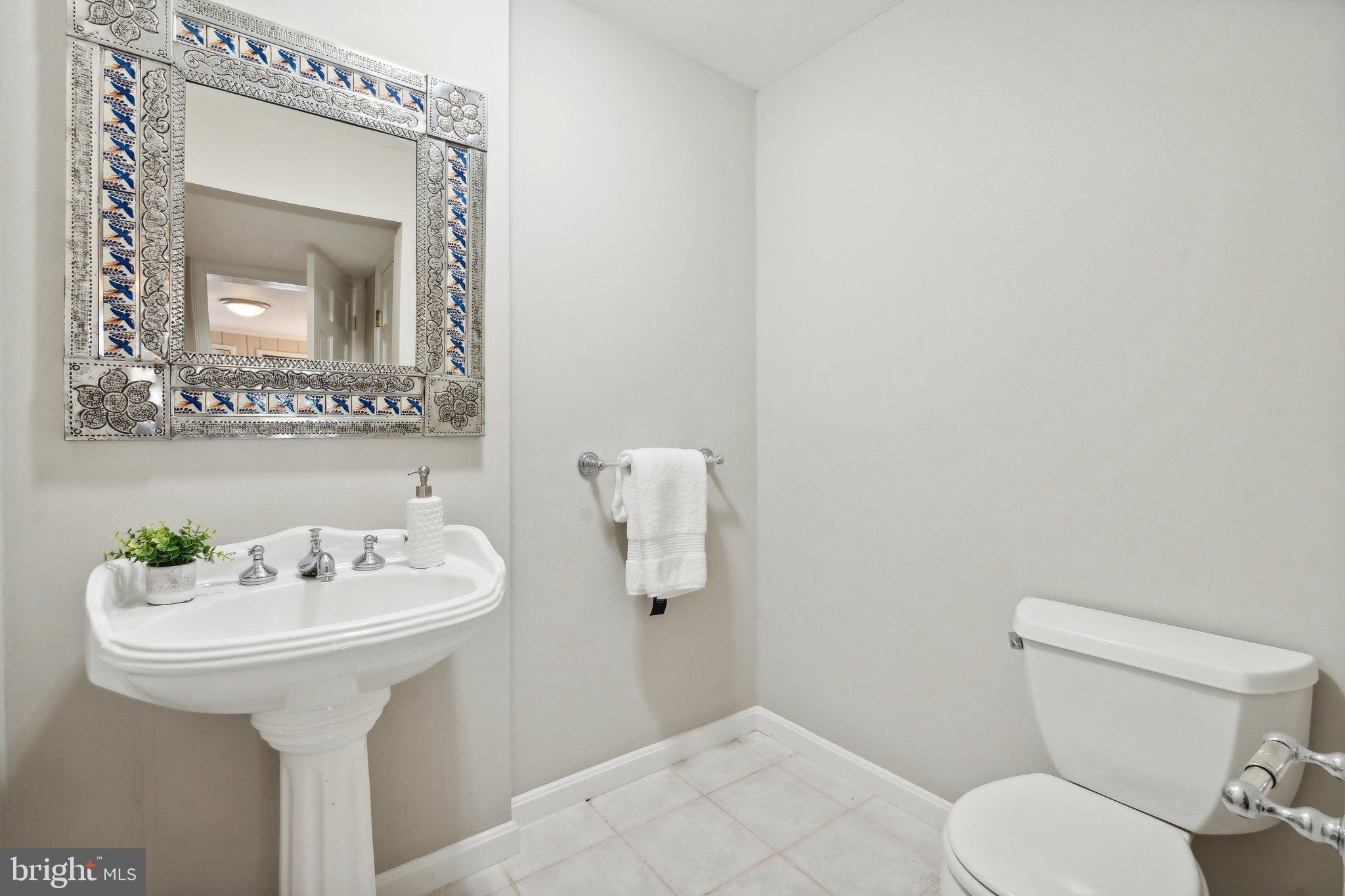 DARNESTOWN OUTSIDE - Residential