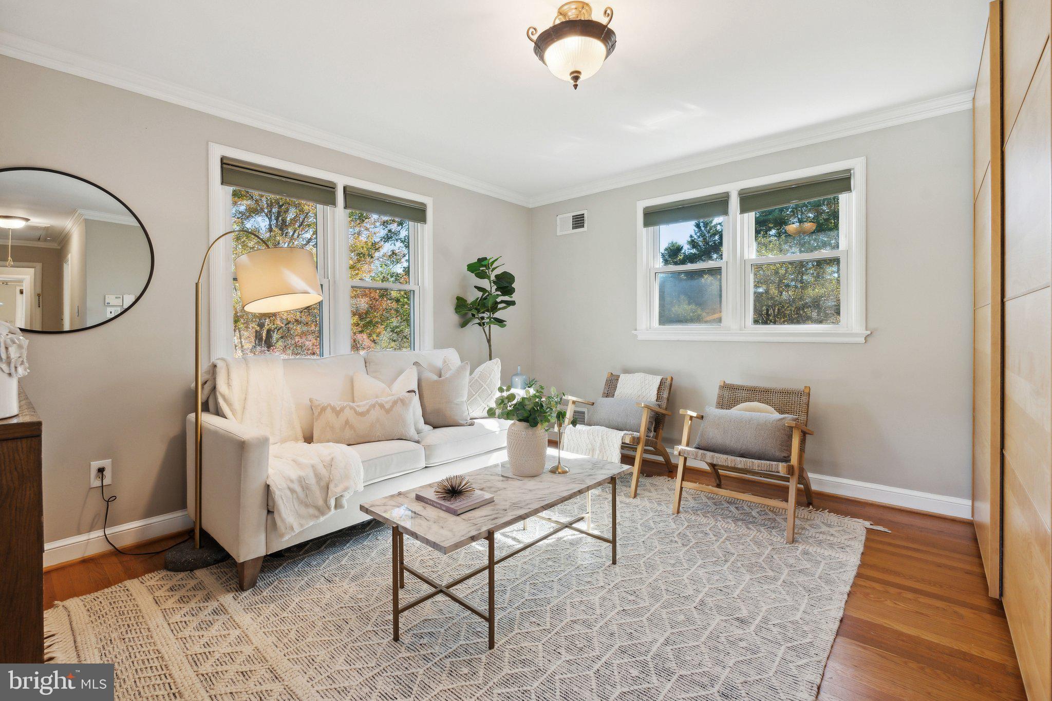 DARNESTOWN OUTSIDE - Residential