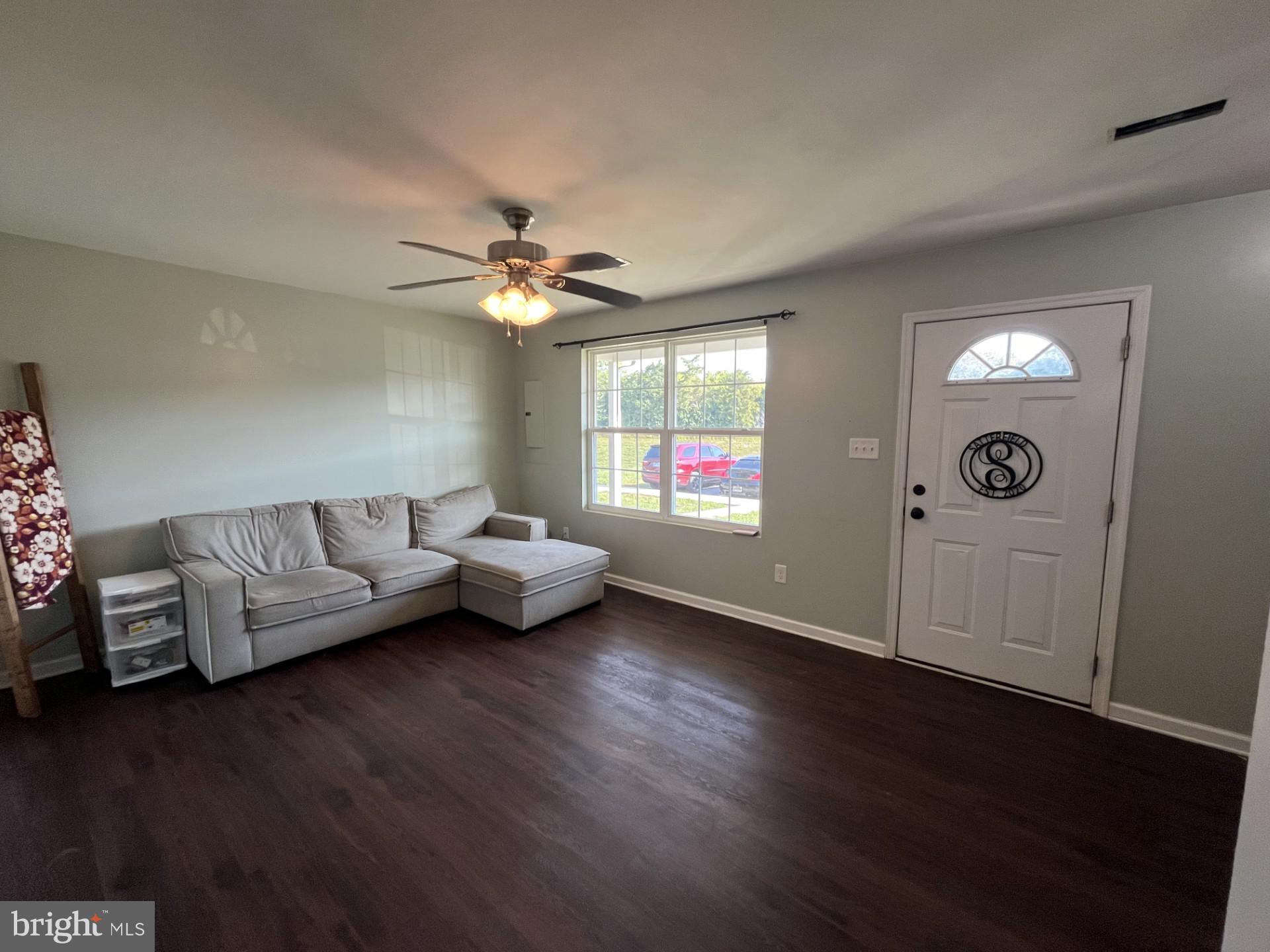 INWOOD VILLAGE - Residential