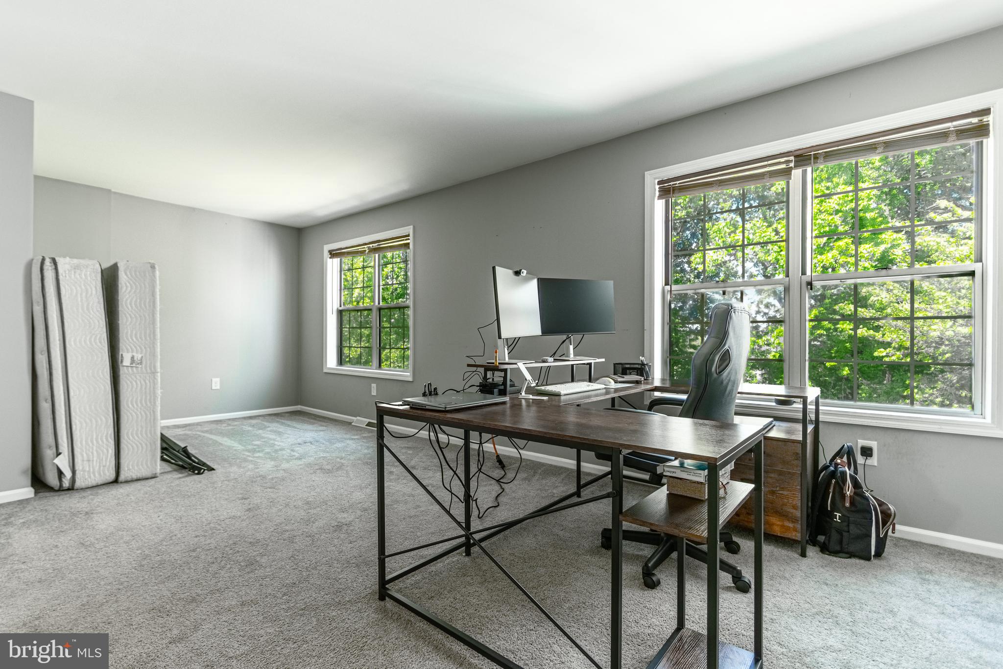 HILLTOP - Residential