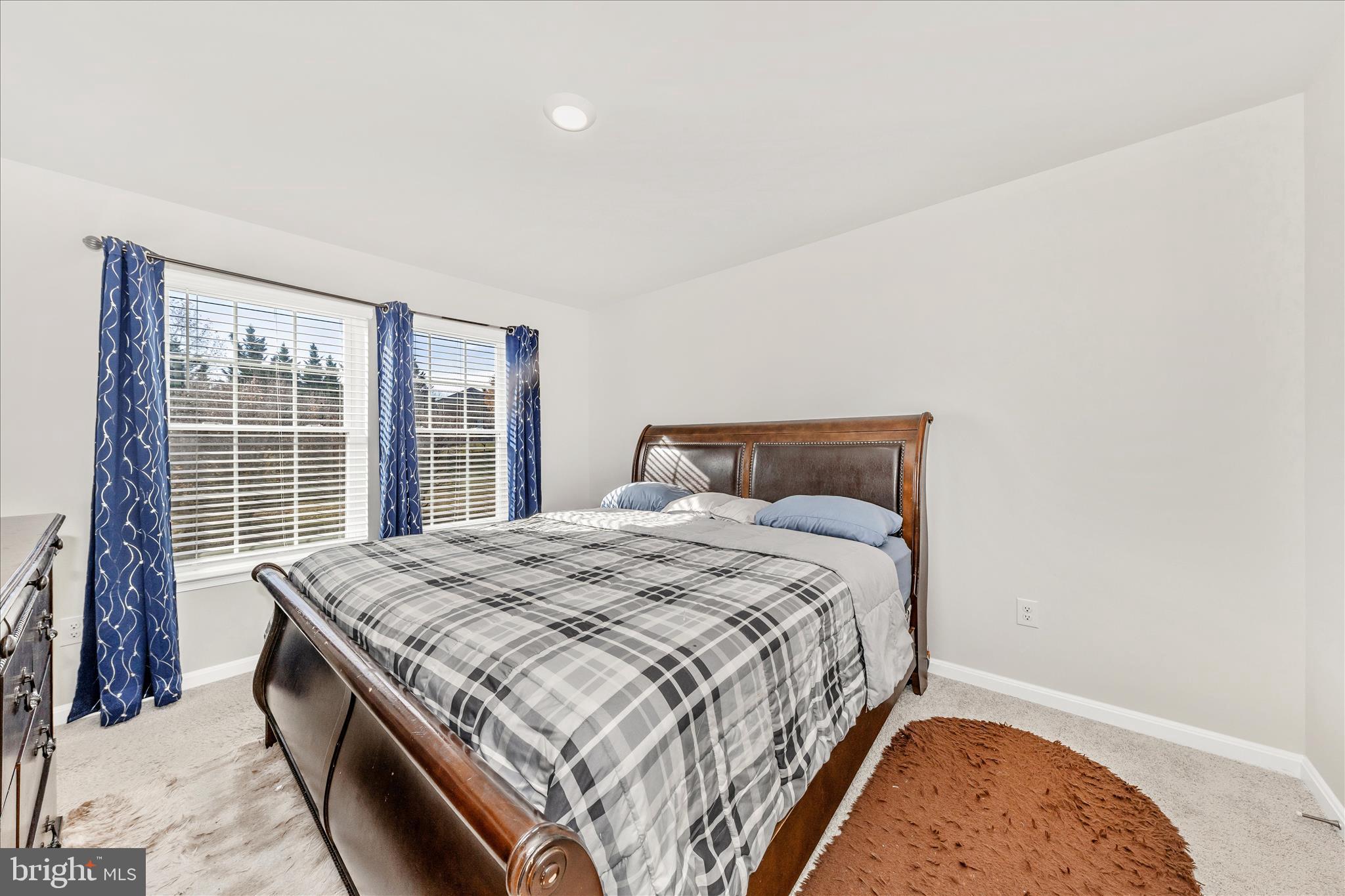 TUSCARORA CREEK - Residential