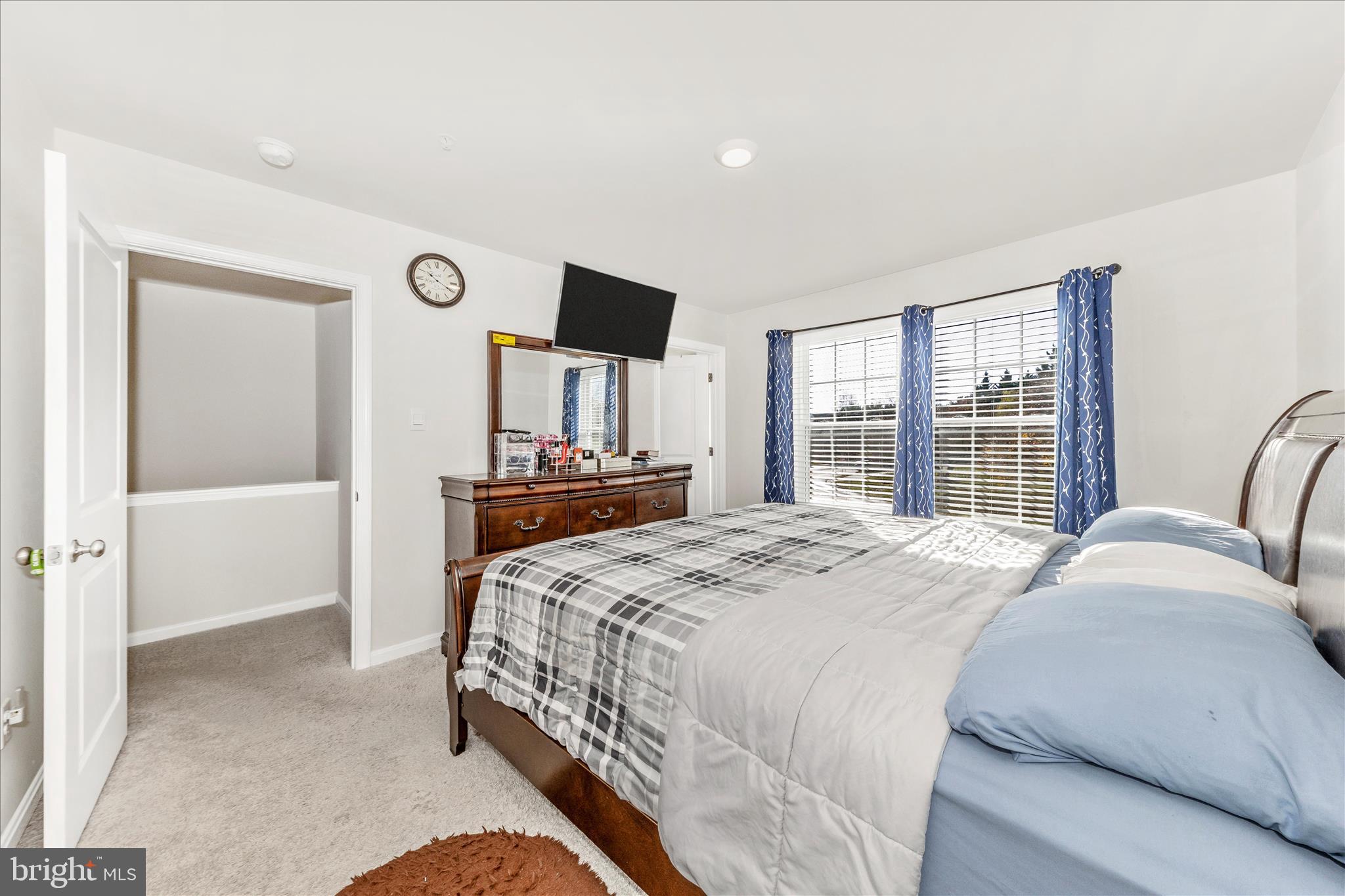 TUSCARORA CREEK - Residential