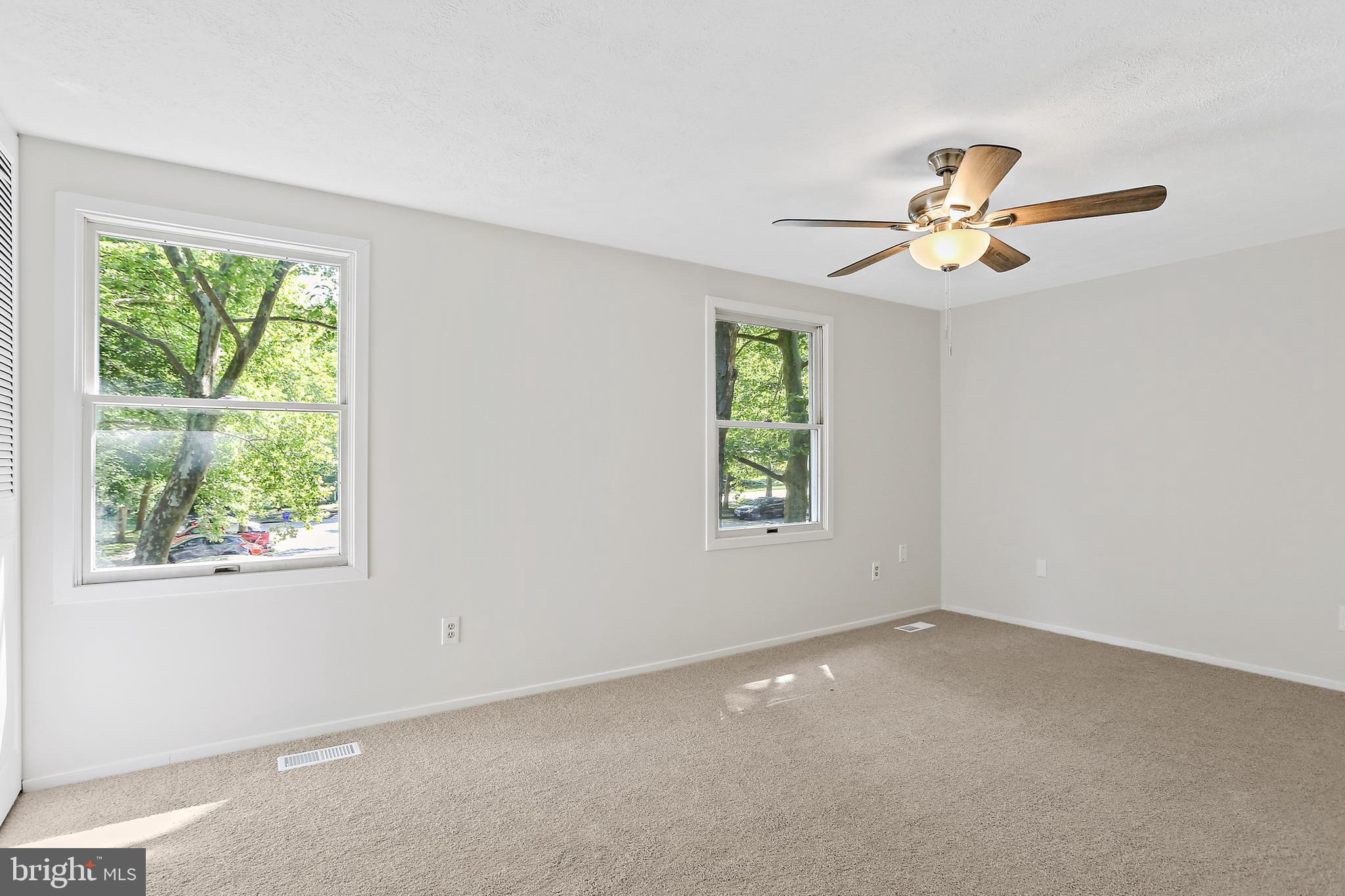 VILLAGE OF OWEN BROWN - Residential