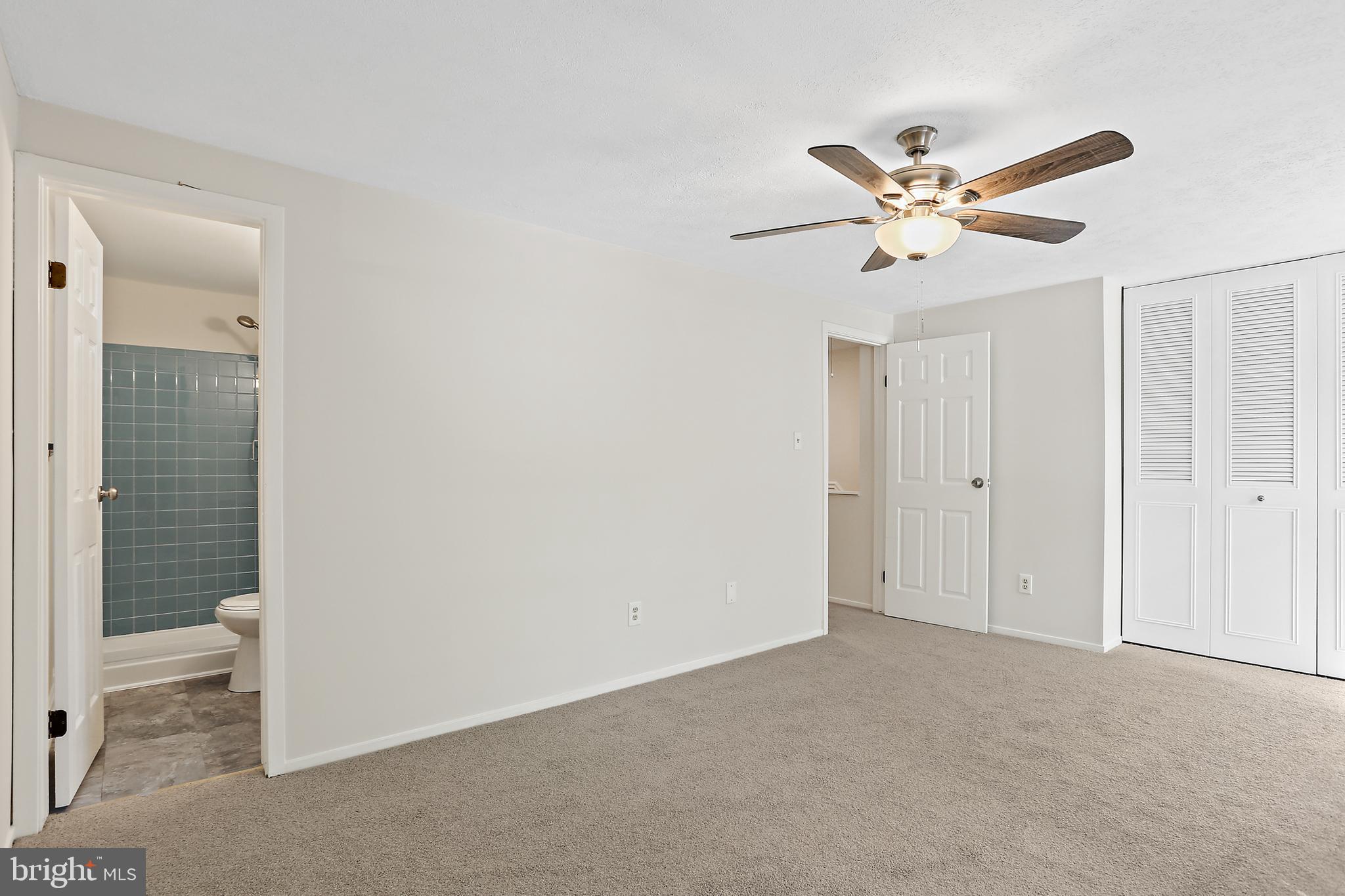 VILLAGE OF OWEN BROWN - Residential