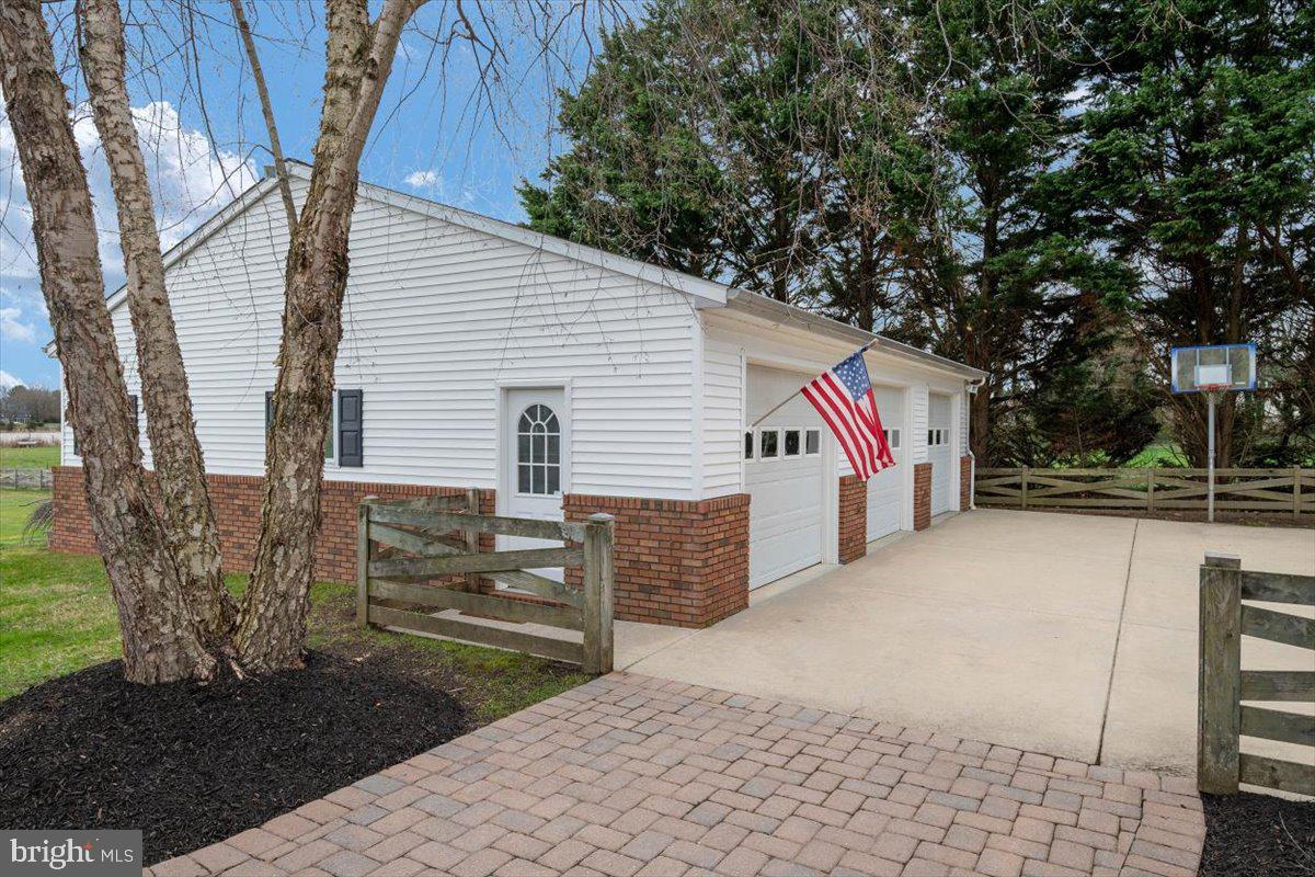 LONG CREEK - Residential