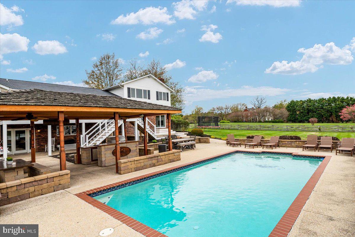 LONG CREEK - Residential