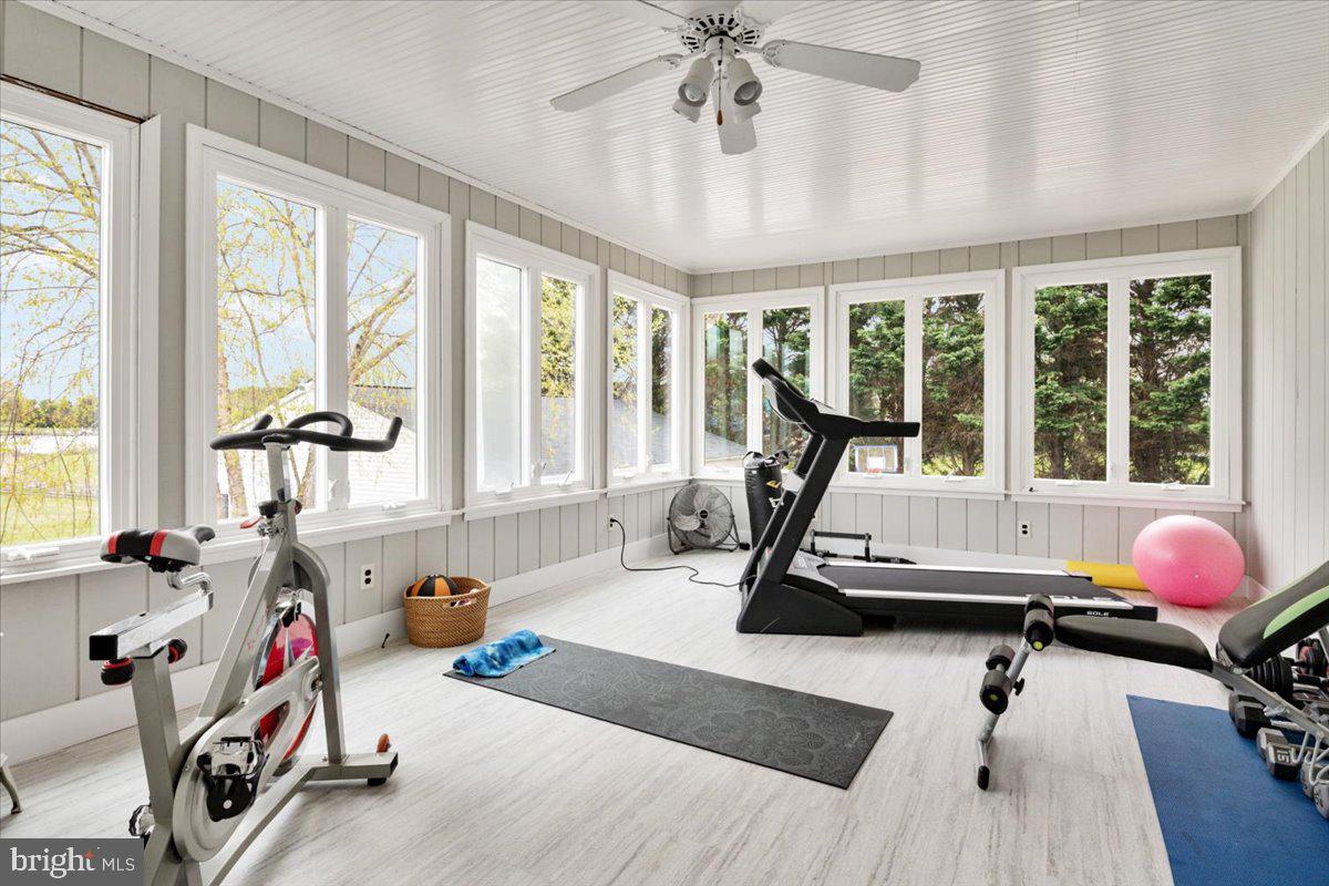 LONG CREEK - Residential