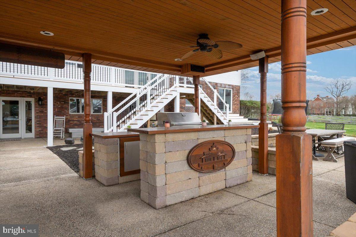 LONG CREEK - Residential