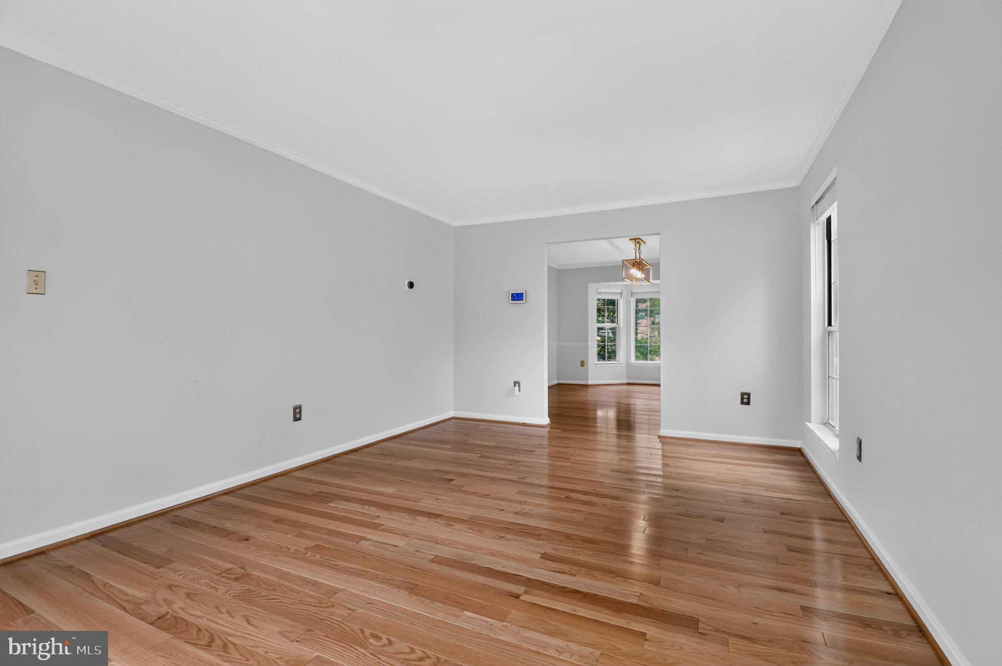 1588 KINGSTREAM CIRCLE