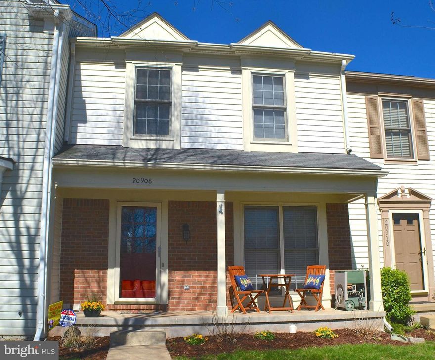 Brand New HVAC, New Flooring and remodeled baths.  Highly sought after townhouse in the heart of Ashburn Farm. Large deck to enjoy the peaceful setting, backing to woods and creek. Close to future Metro station with easy access to tollroad. 2 Master Suites, 3.5 baths, Walk-Out basement, wood floors on the upper two levels, newer upgraded appliances.  eat-in kitchen, covered porch open floor plan