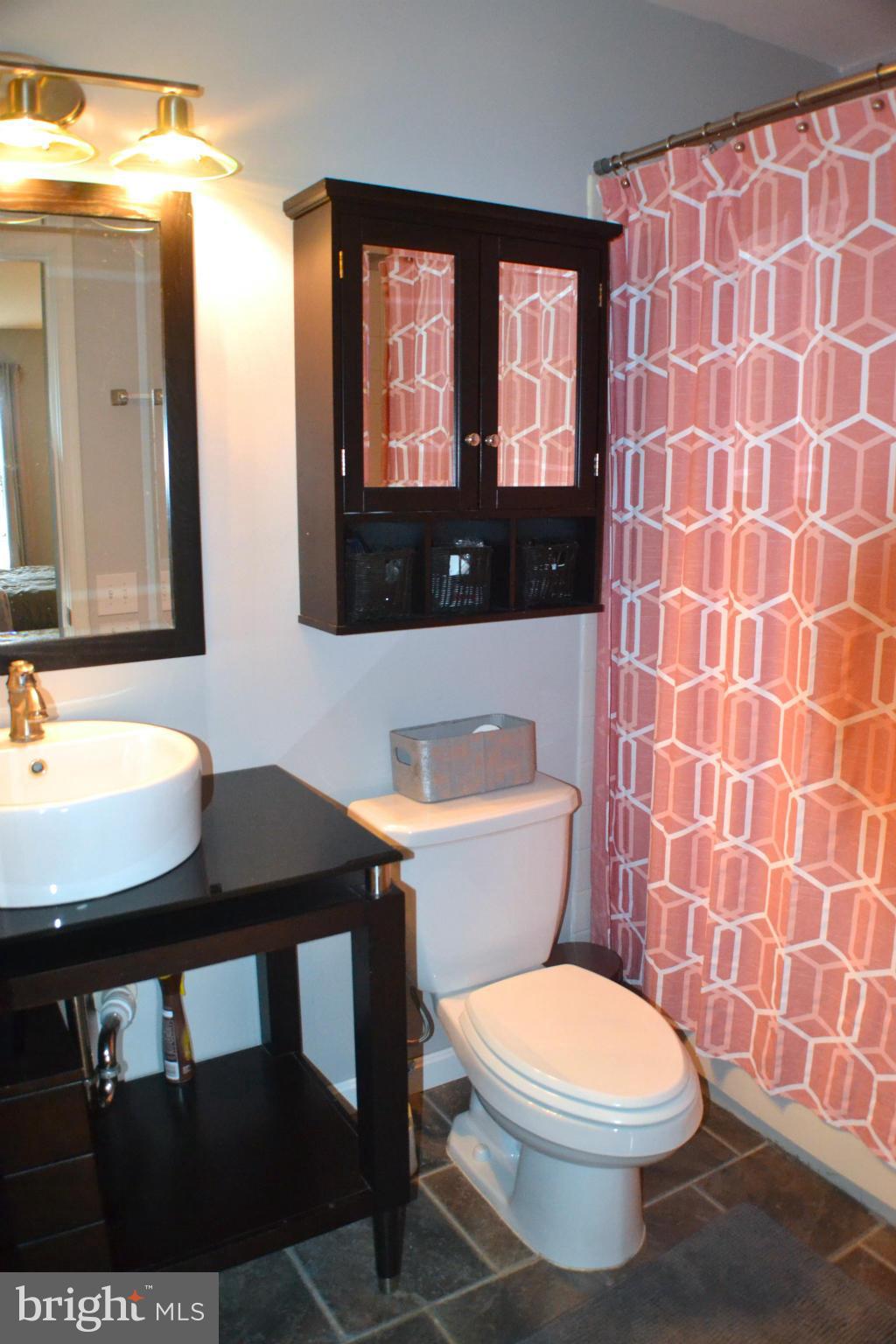 ASHBURN FARM - Residential