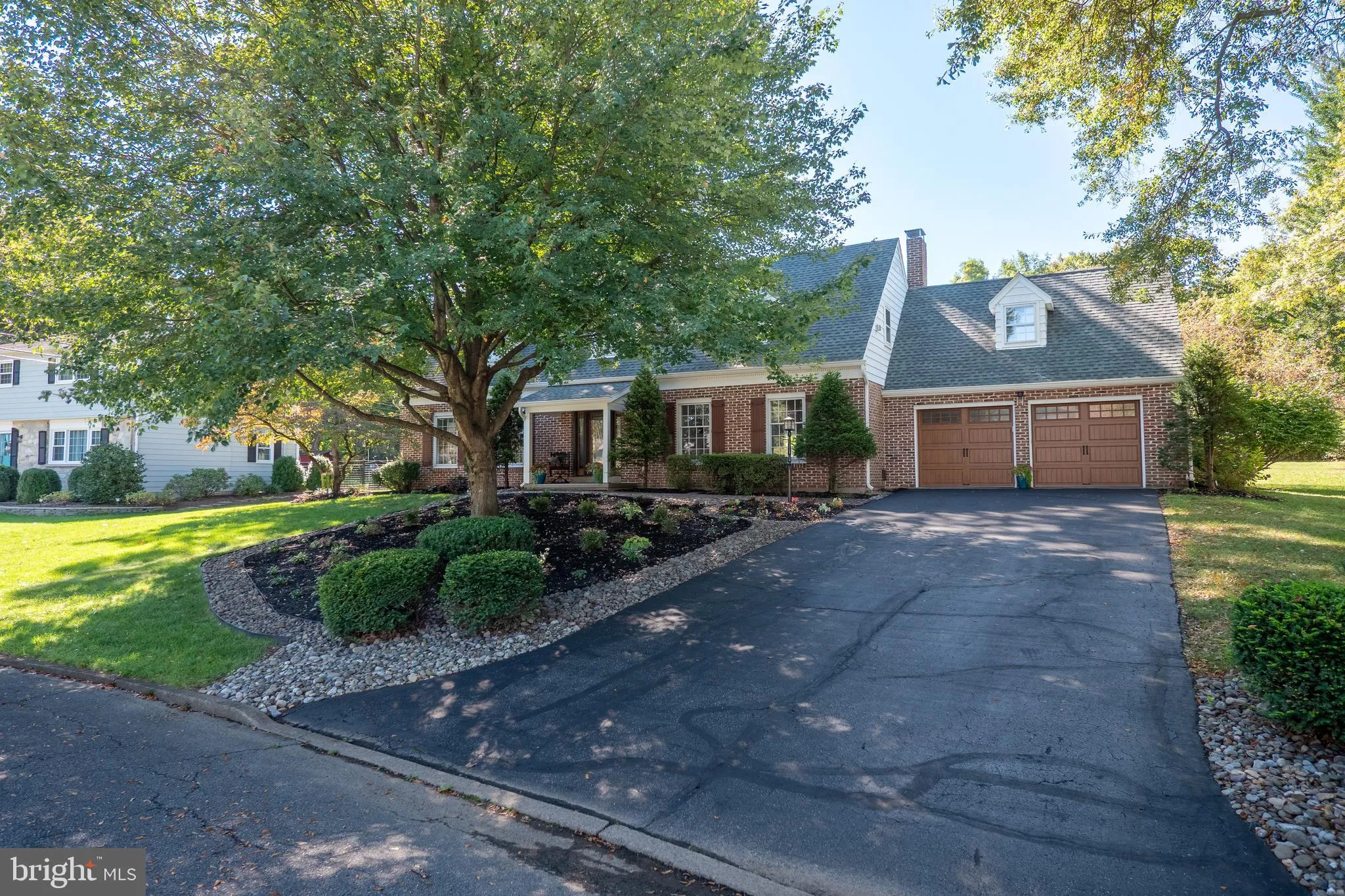 Bethlehem, Pennsylvania 18017, United States, 4 Bedrooms Bedrooms, ,3 BathroomsBathrooms,Residential,Pending,207523