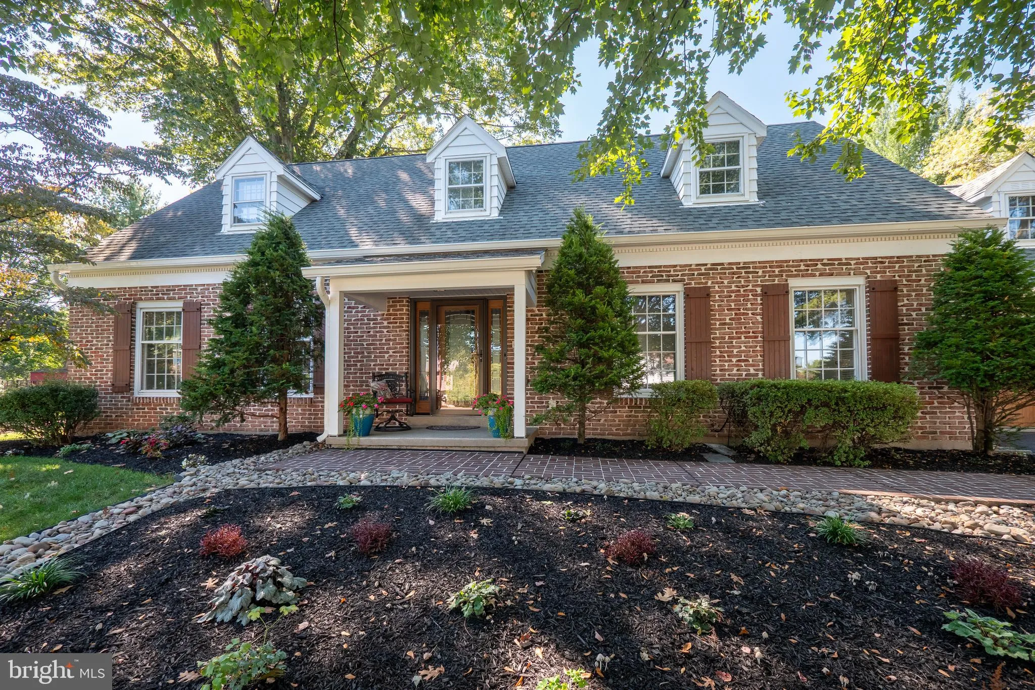 Bethlehem, Pennsylvania 18017, United States, 4 Bedrooms Bedrooms, ,3 BathroomsBathrooms,Residential,Pending,207523