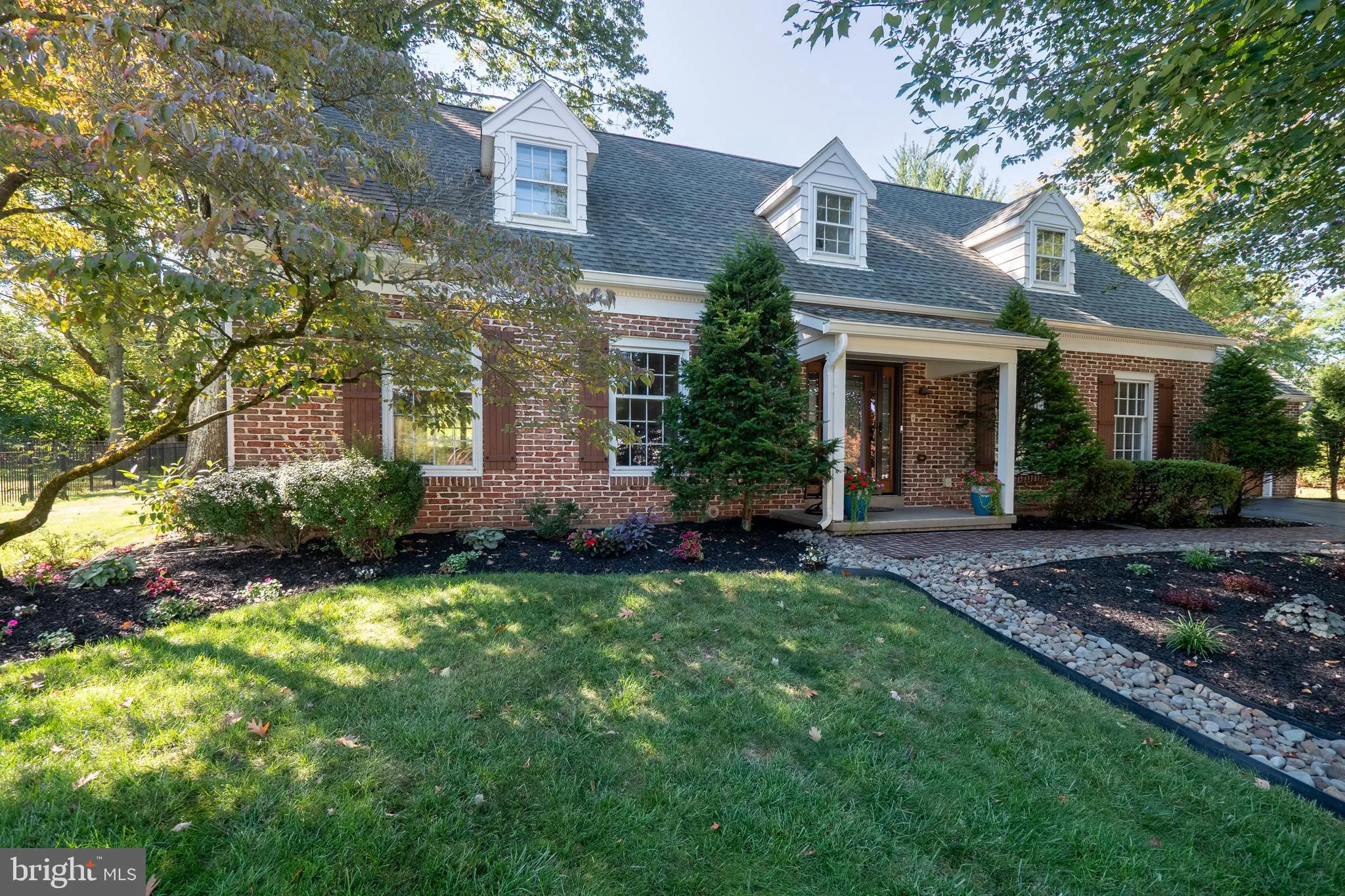 Bethlehem, Pennsylvania 18017, United States, 4 Bedrooms Bedrooms, ,3 BathroomsBathrooms,Residential,Pending,207523