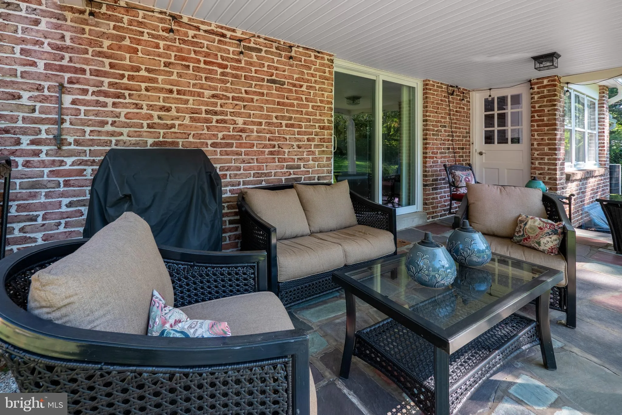 Bethlehem, Pennsylvania 18017, United States, 4 Bedrooms Bedrooms, ,3 BathroomsBathrooms,Residential,Pending,207523