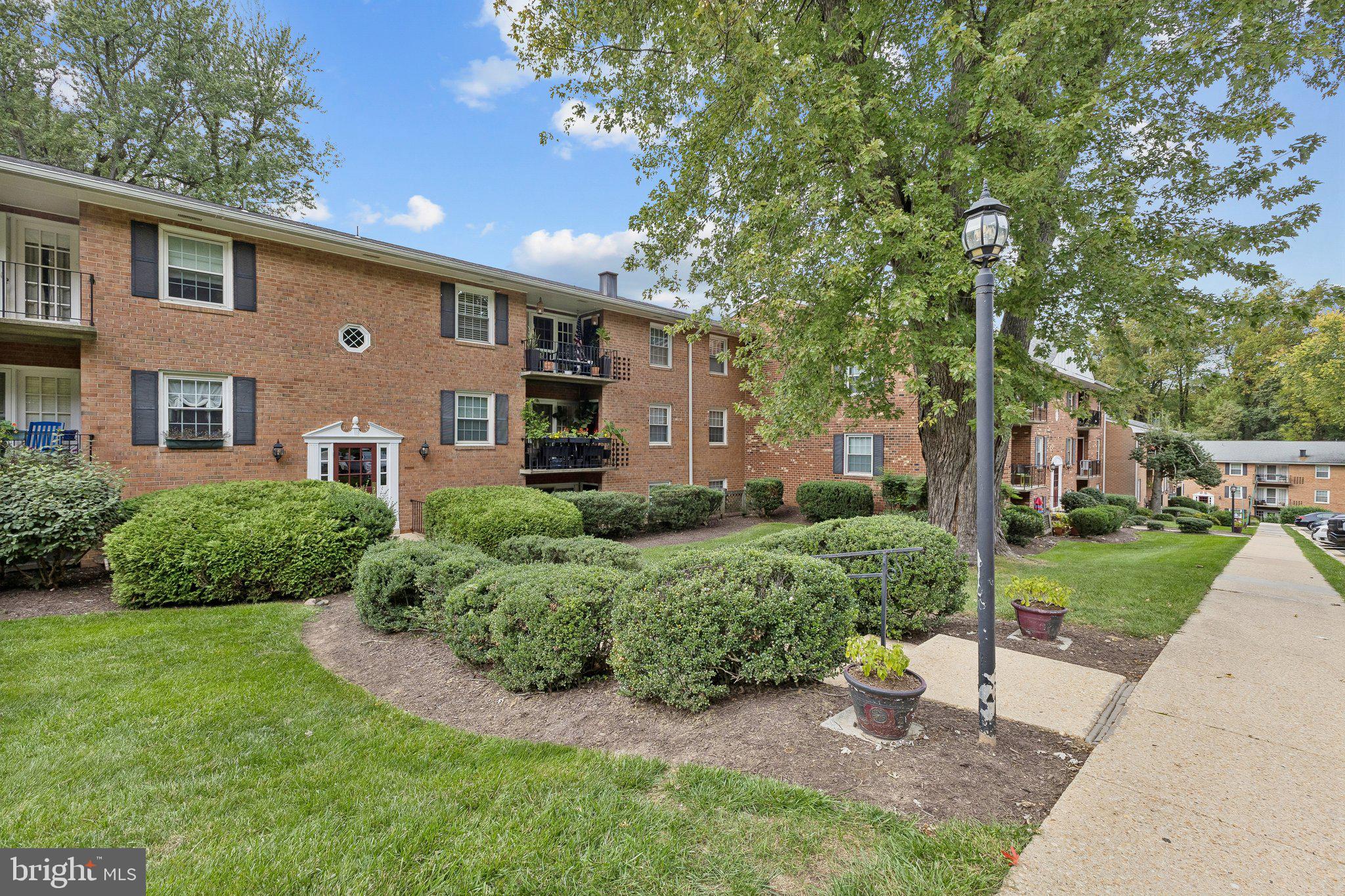3846 LYNDHURST DRIVE 102