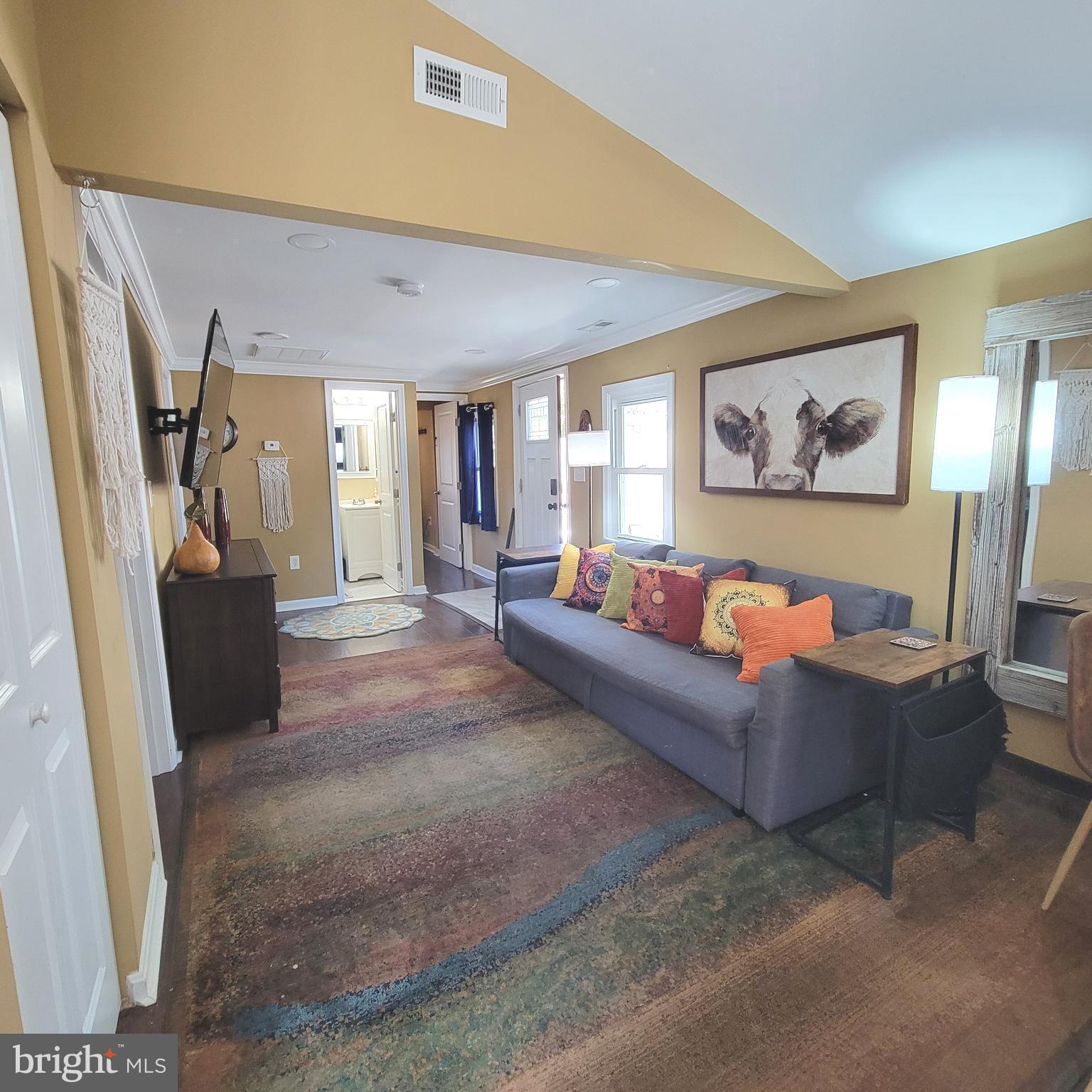 IDLEWILDE ACRES - Residential Lease