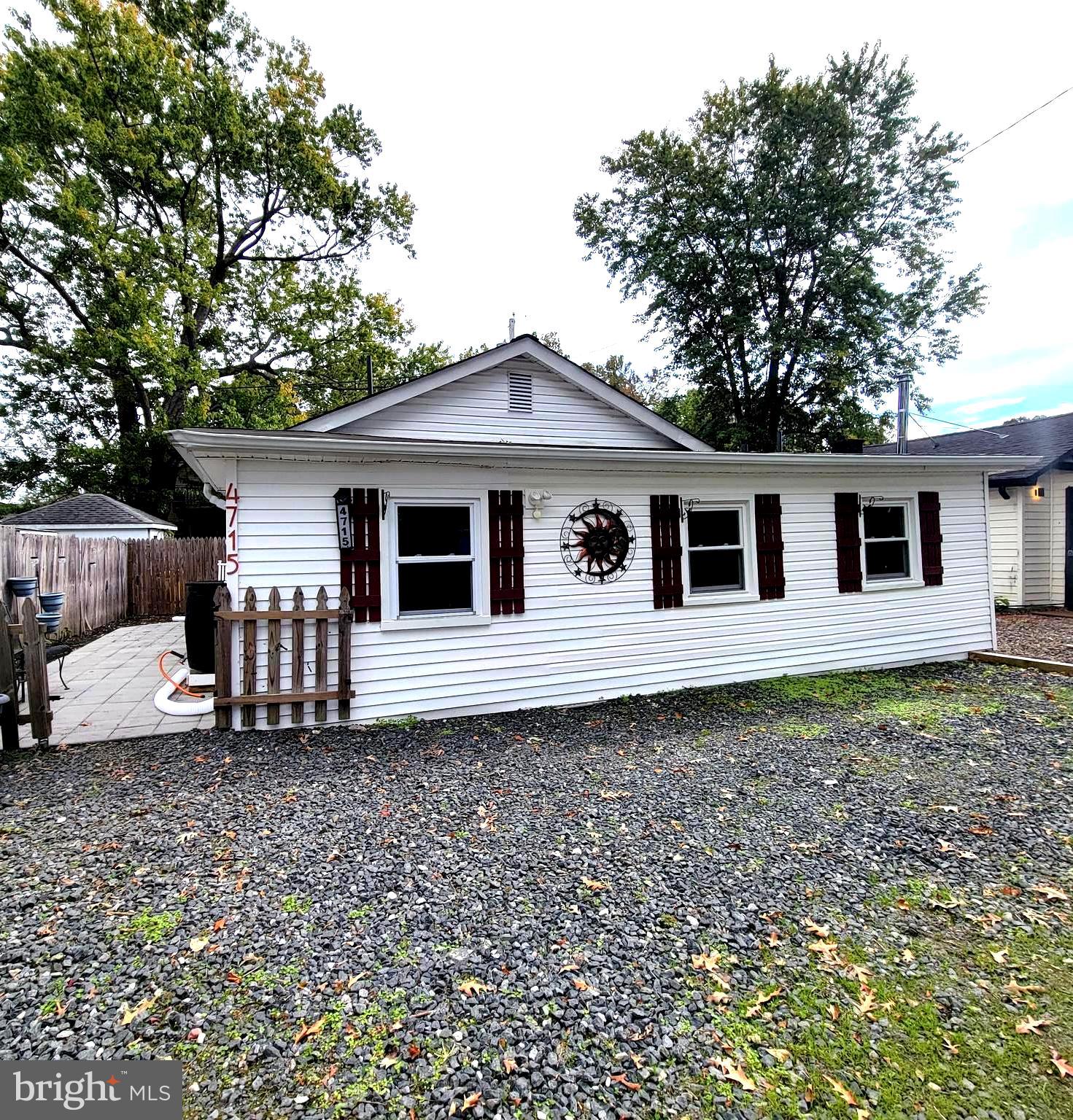 IDLEWILDE ACRES - Residential Lease