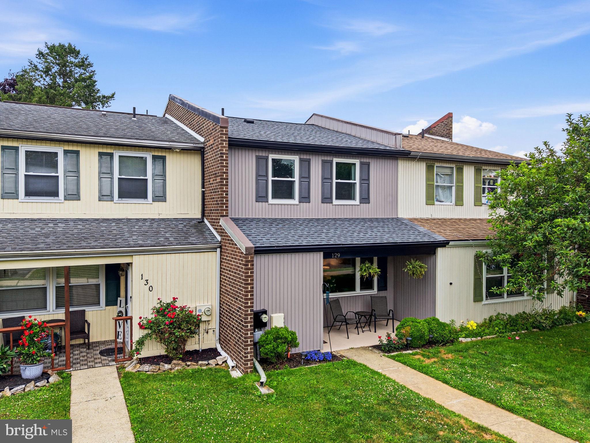 129 ASCOT COURT