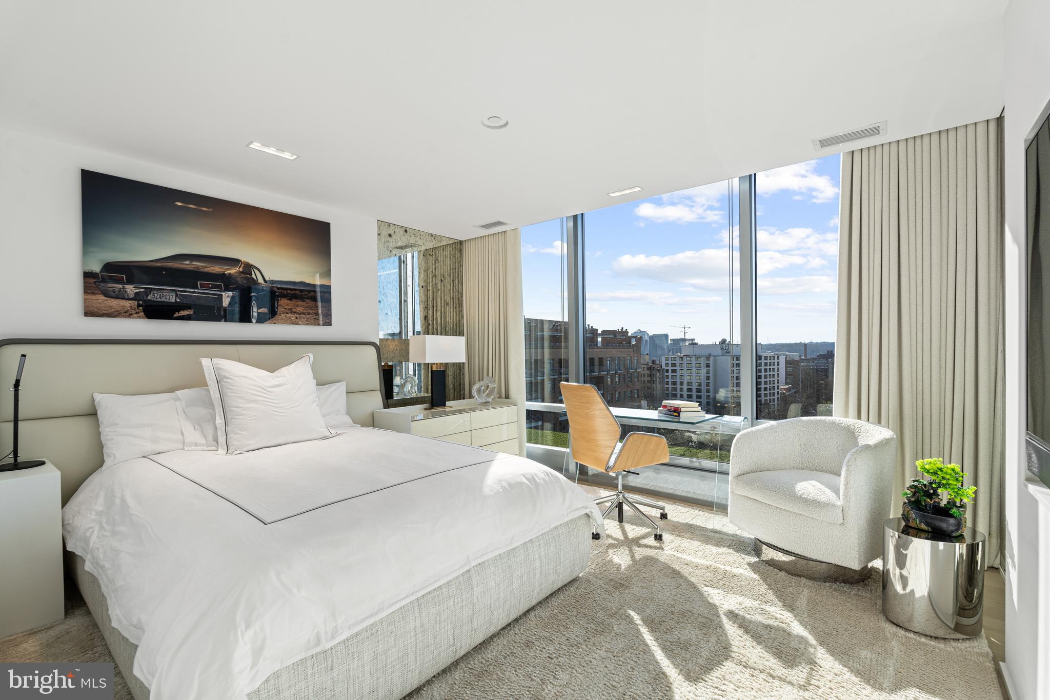 WEST END - Residential