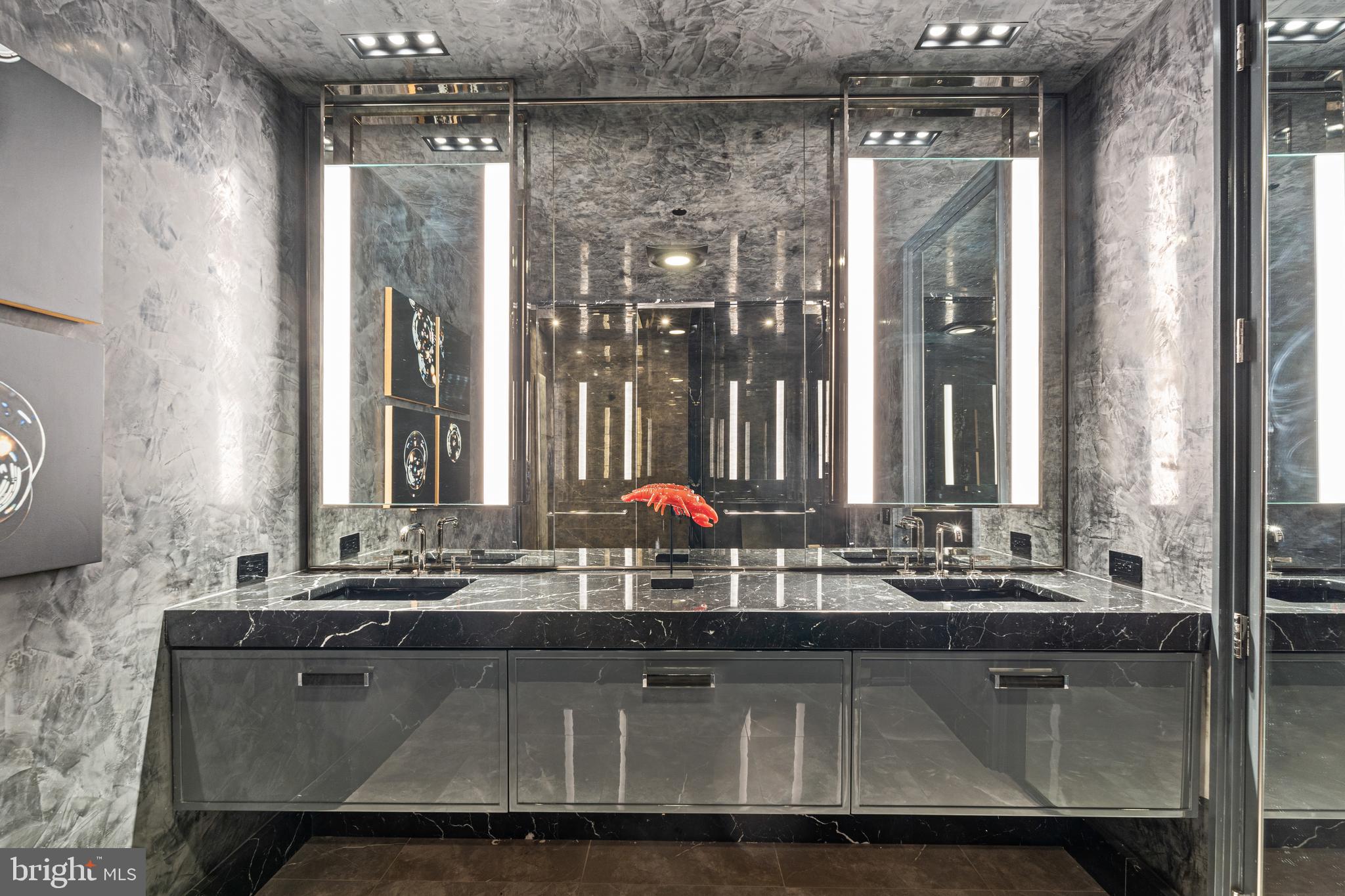 WEST END - Residential