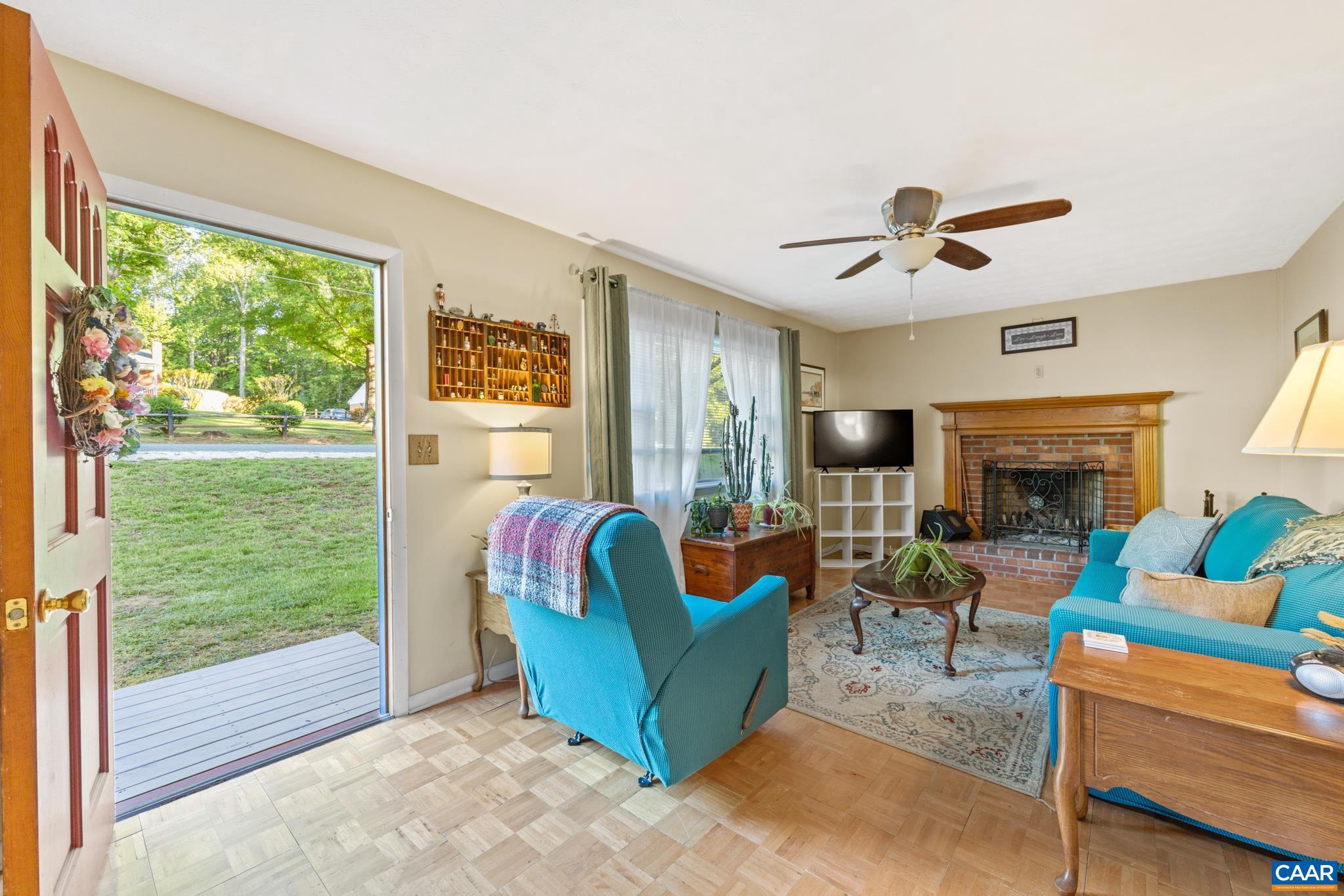 LOCUST LANE - Residential