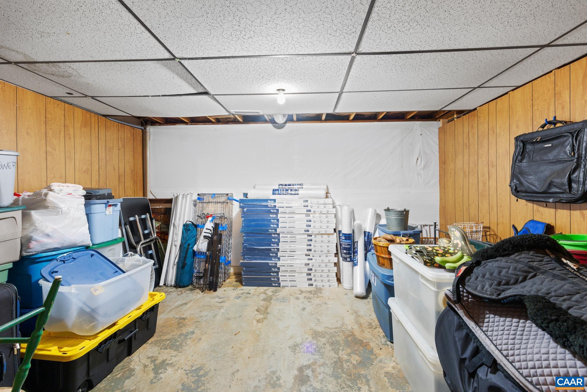 LOCUST LANE - Residential