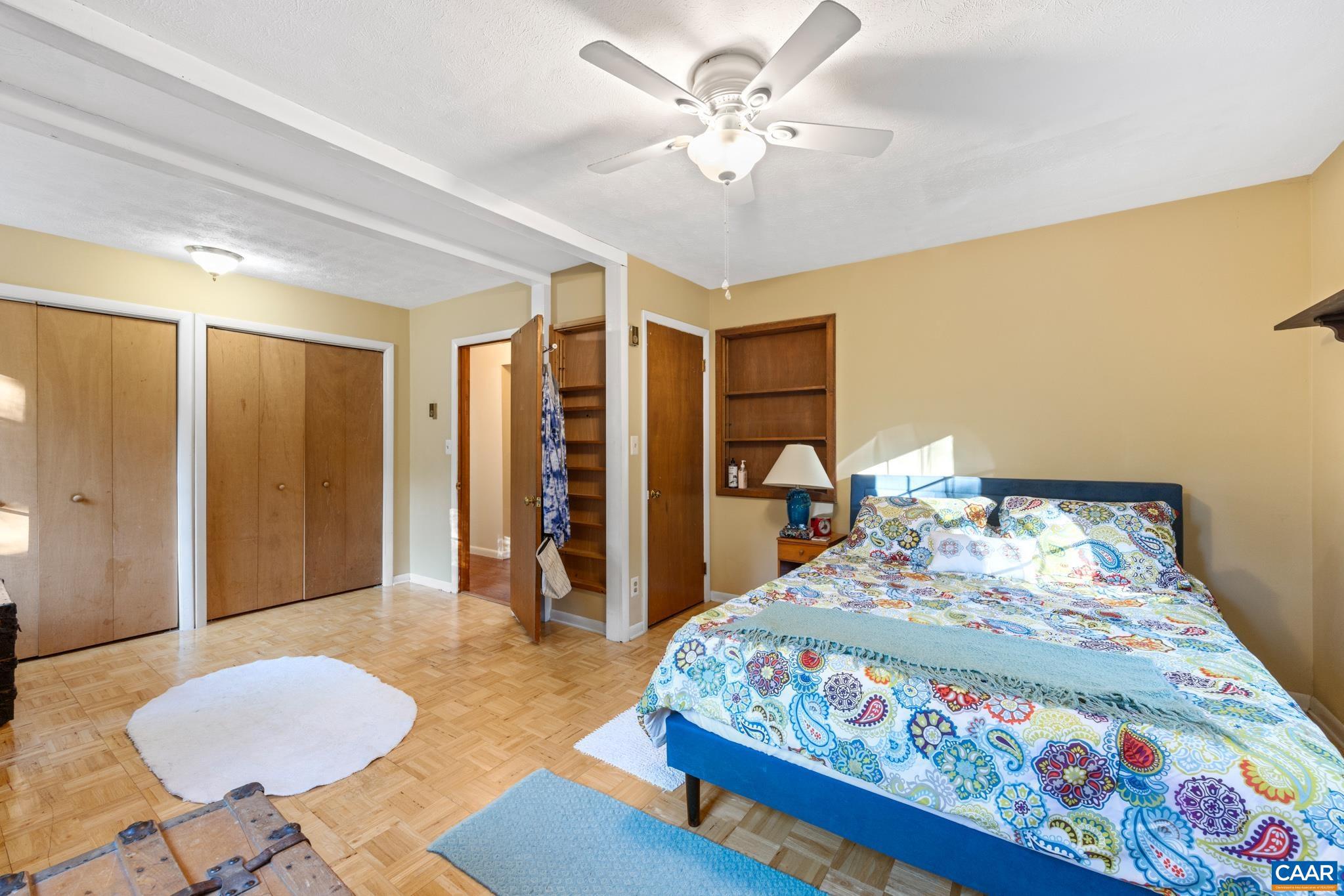 LOCUST LANE - Residential