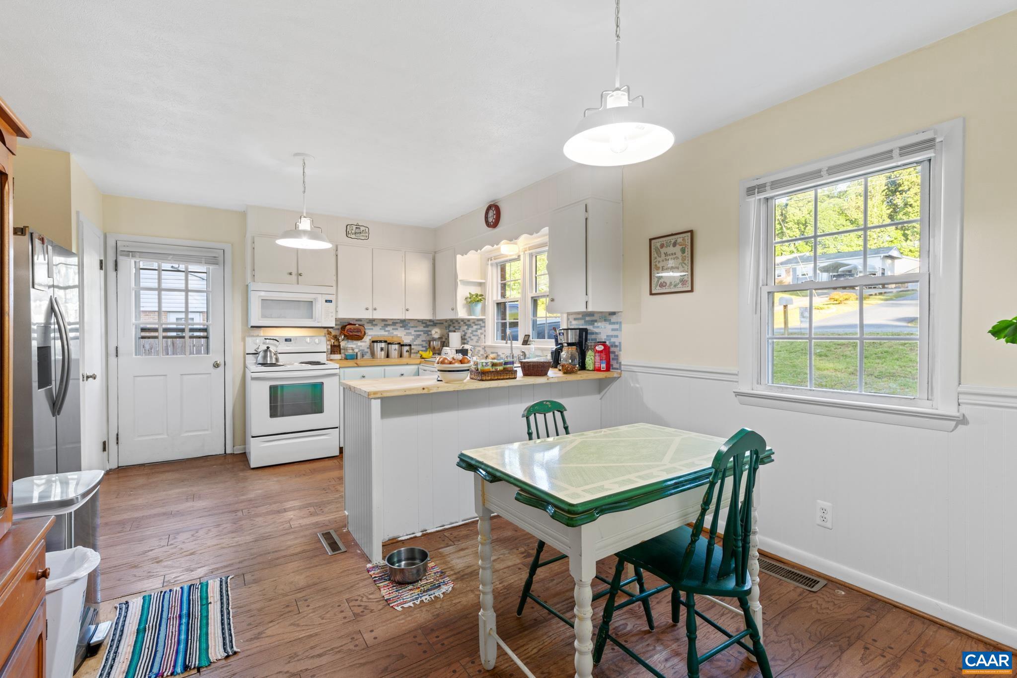 LOCUST LANE - Residential