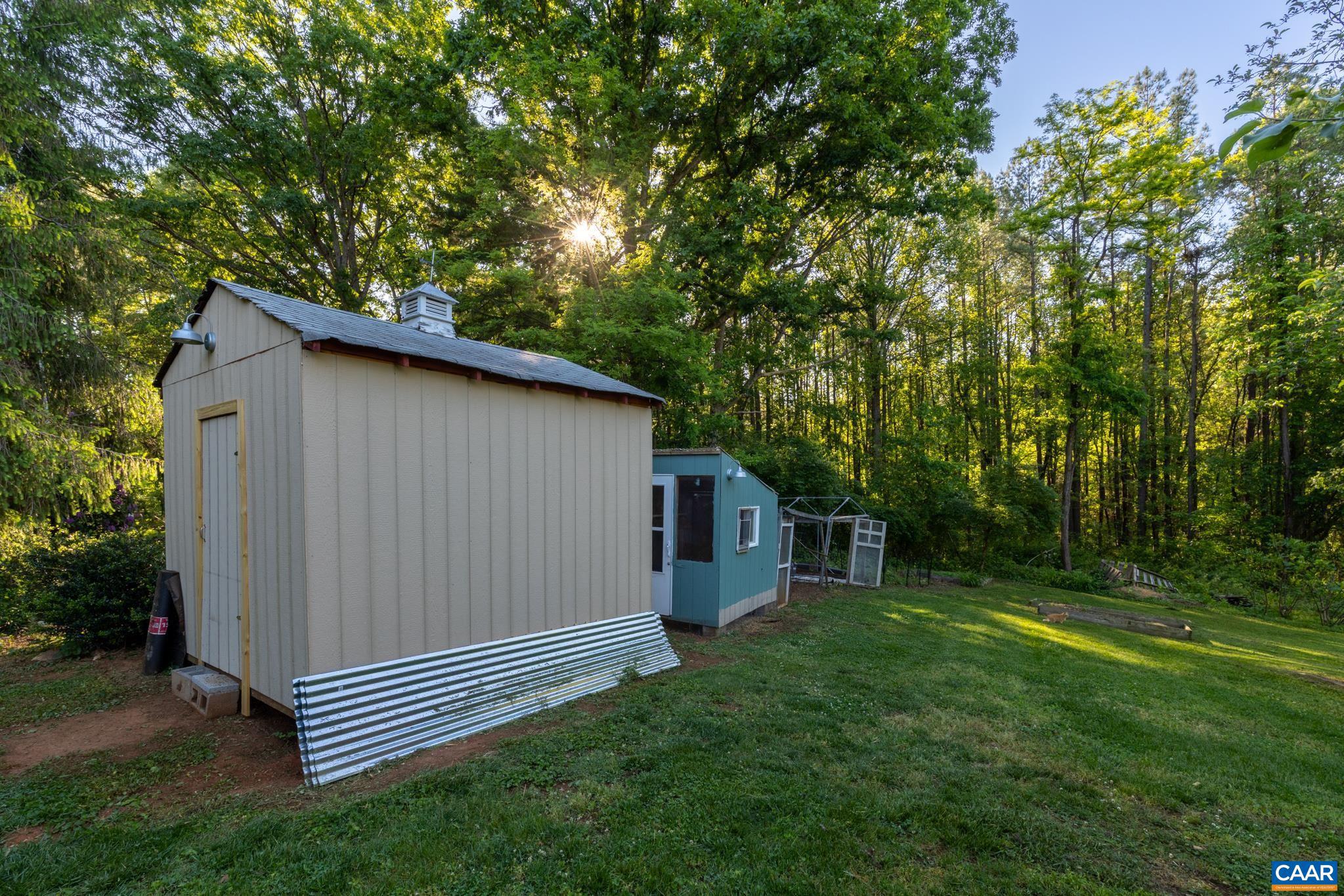 LOCUST LANE - Residential