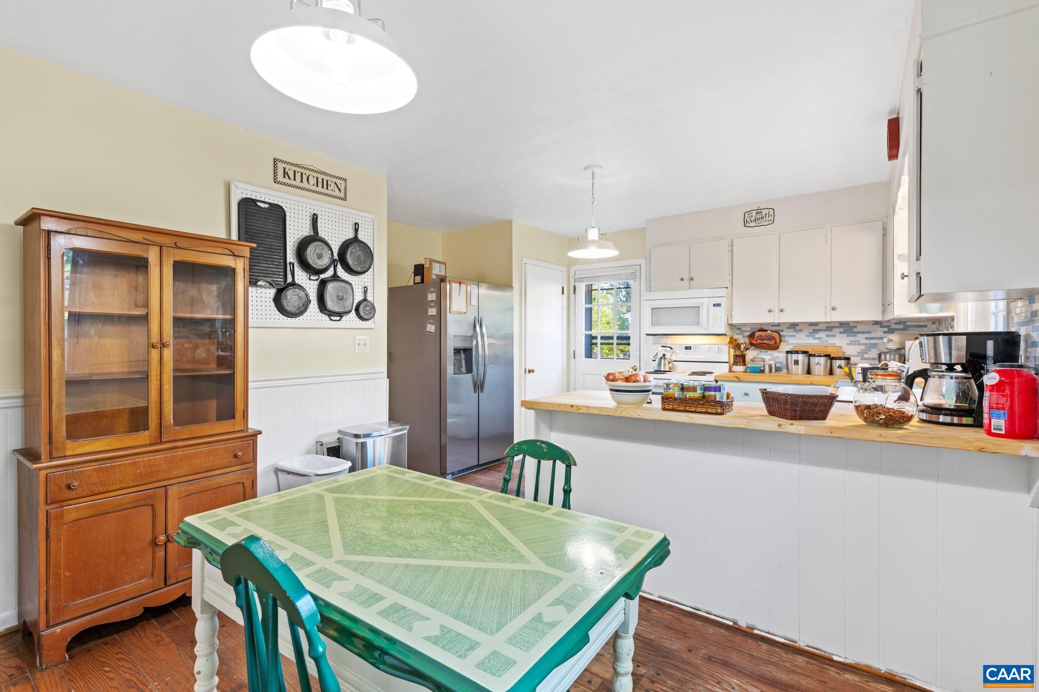 LOCUST LANE - Residential