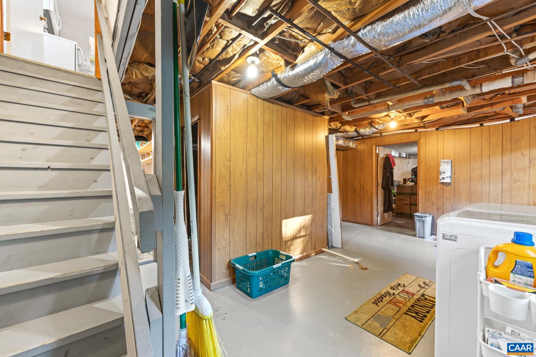 LOCUST LANE - Residential