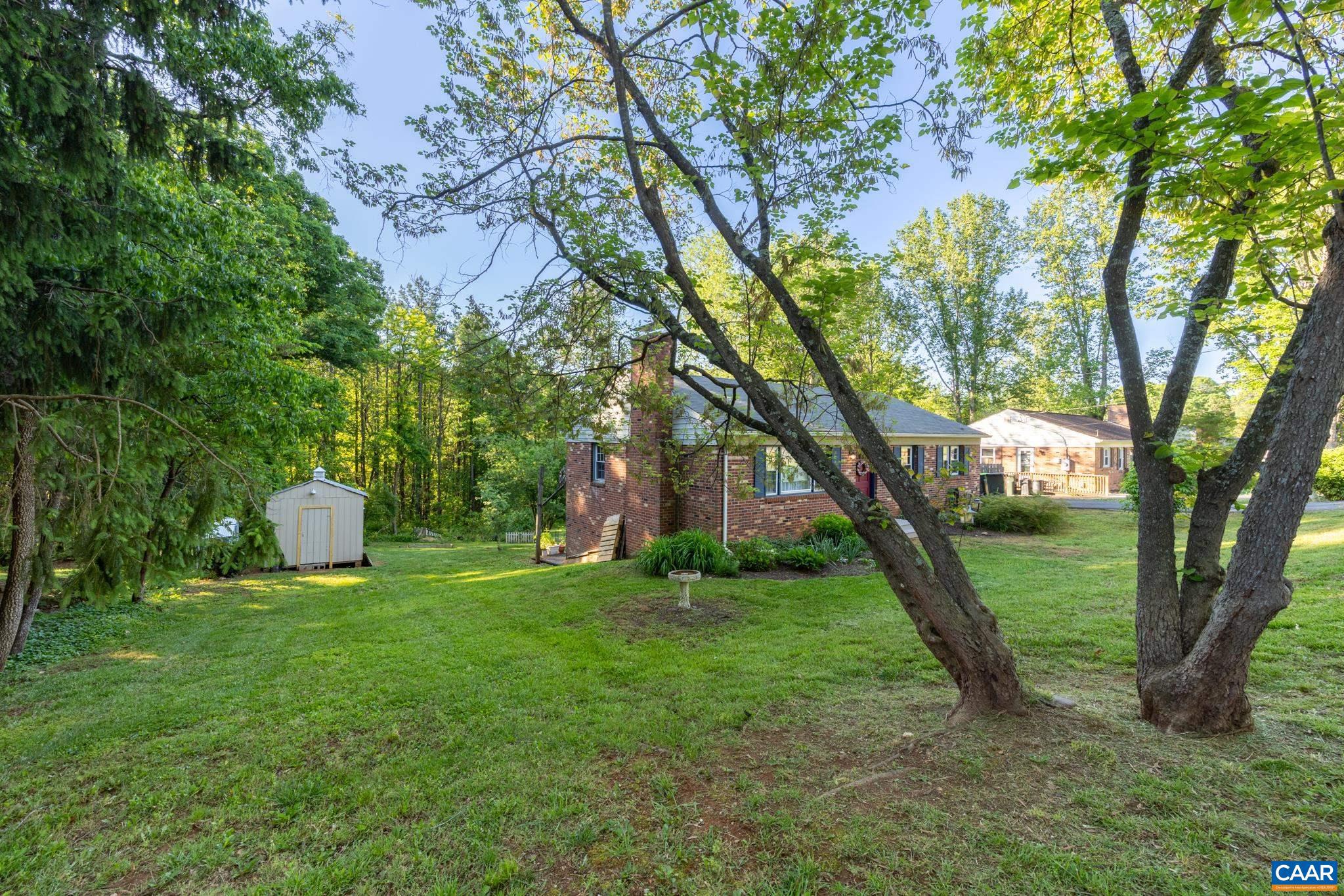 LOCUST LANE - Residential