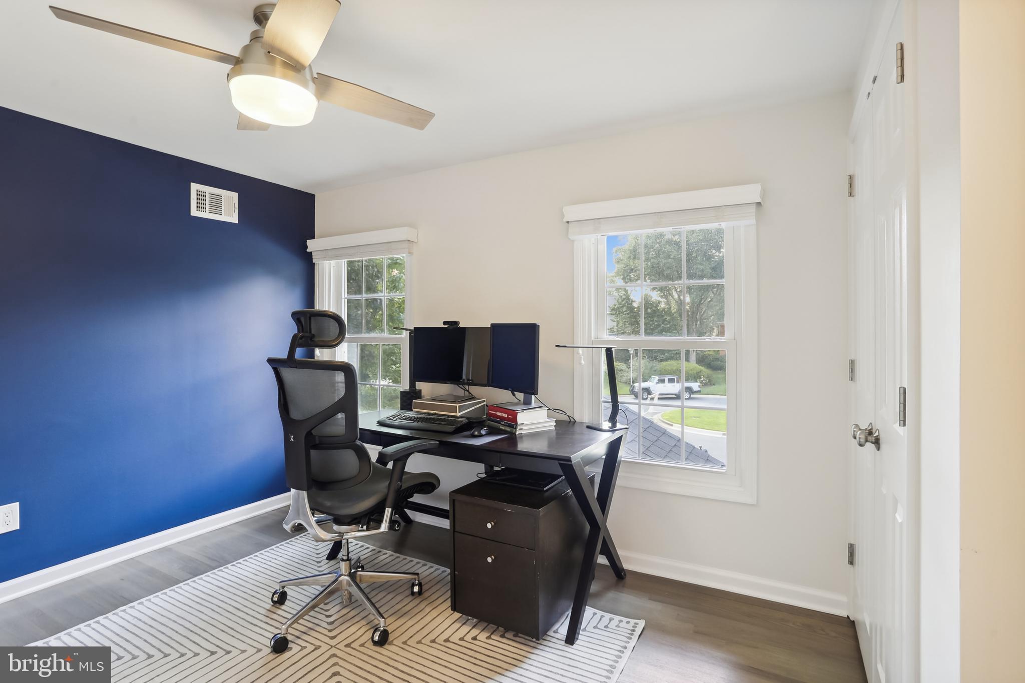 POTOMAC COMMONS - Residential