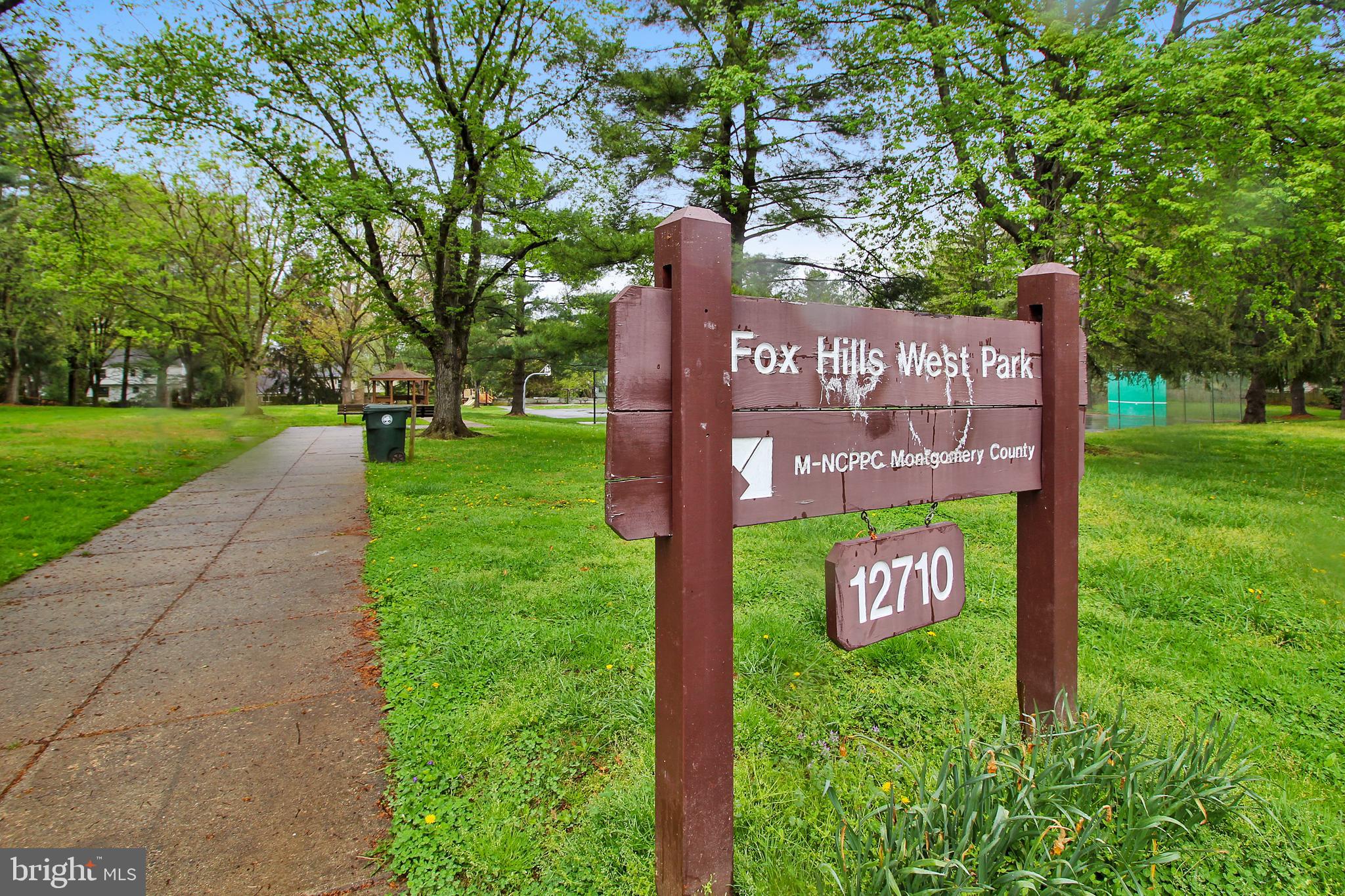 POTOMAC COMMONS - Residential