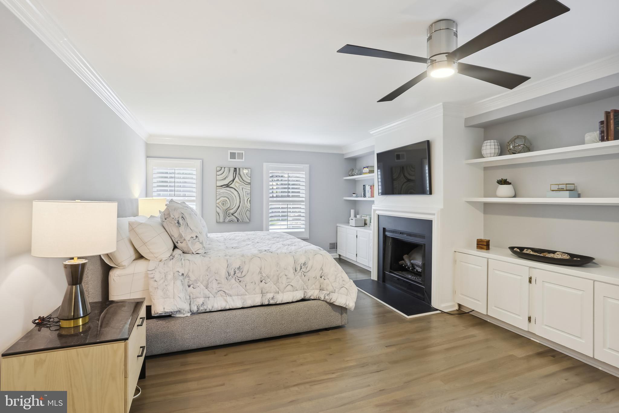 POTOMAC COMMONS - Residential