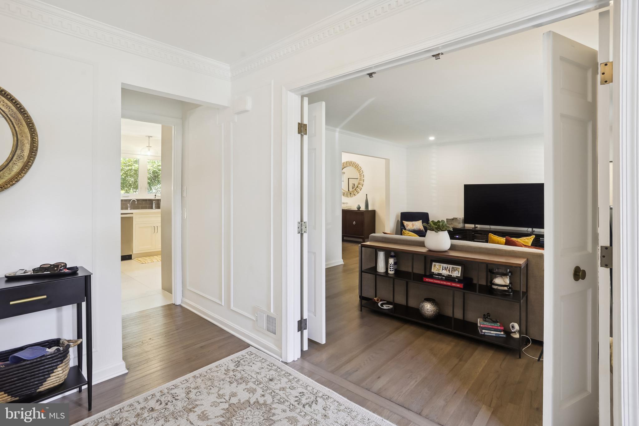 POTOMAC COMMONS - Residential