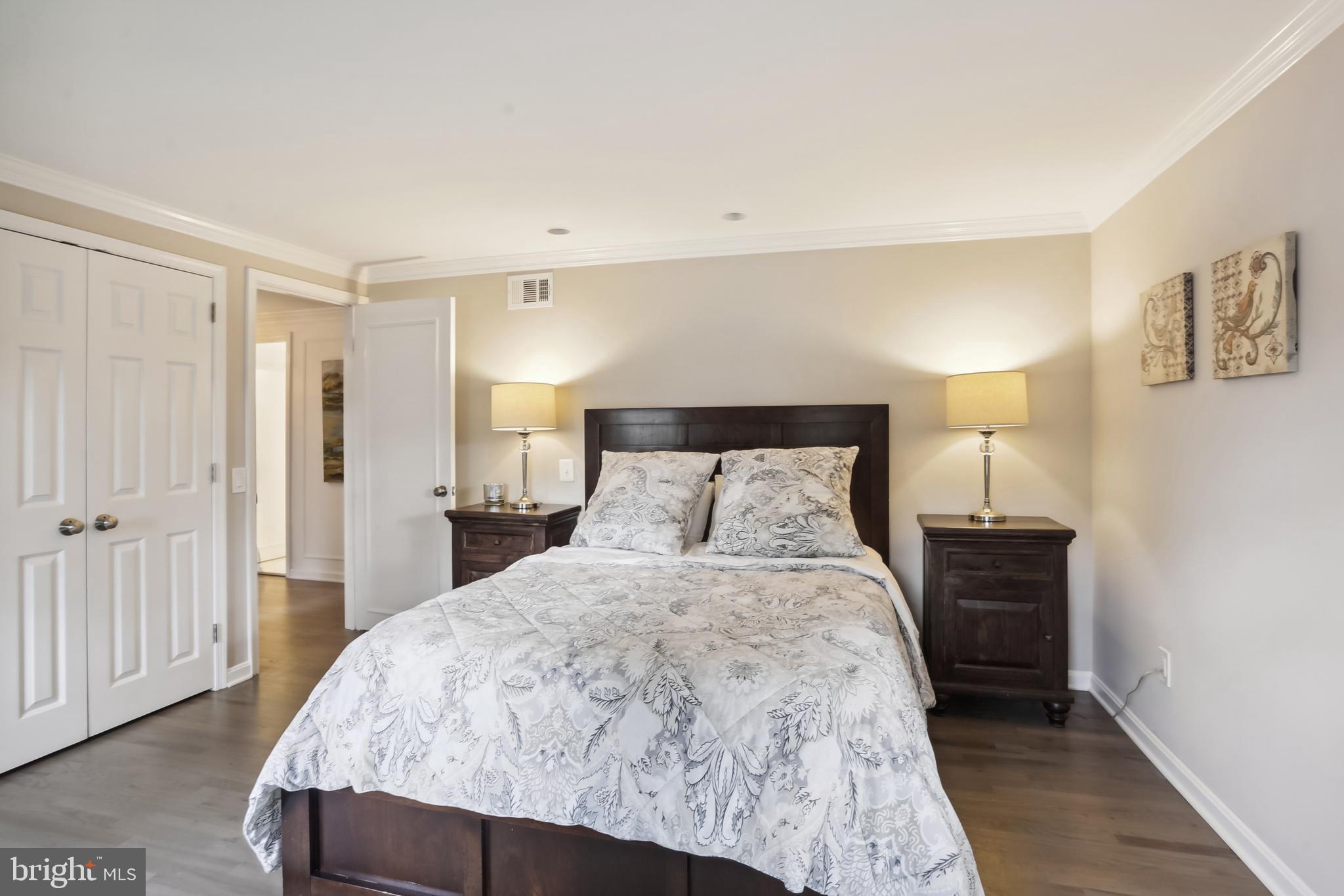 POTOMAC COMMONS - Residential