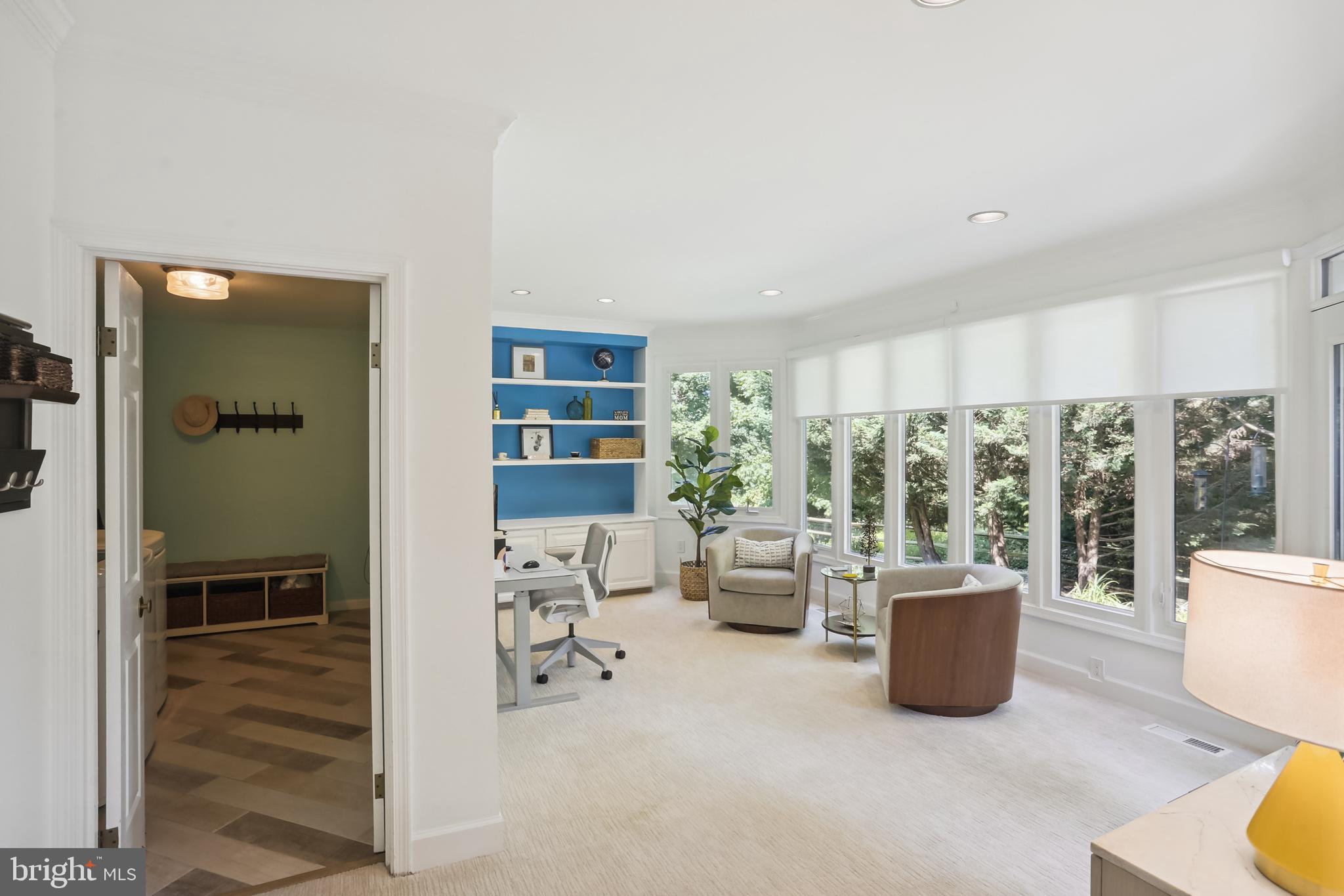 POTOMAC COMMONS - Residential