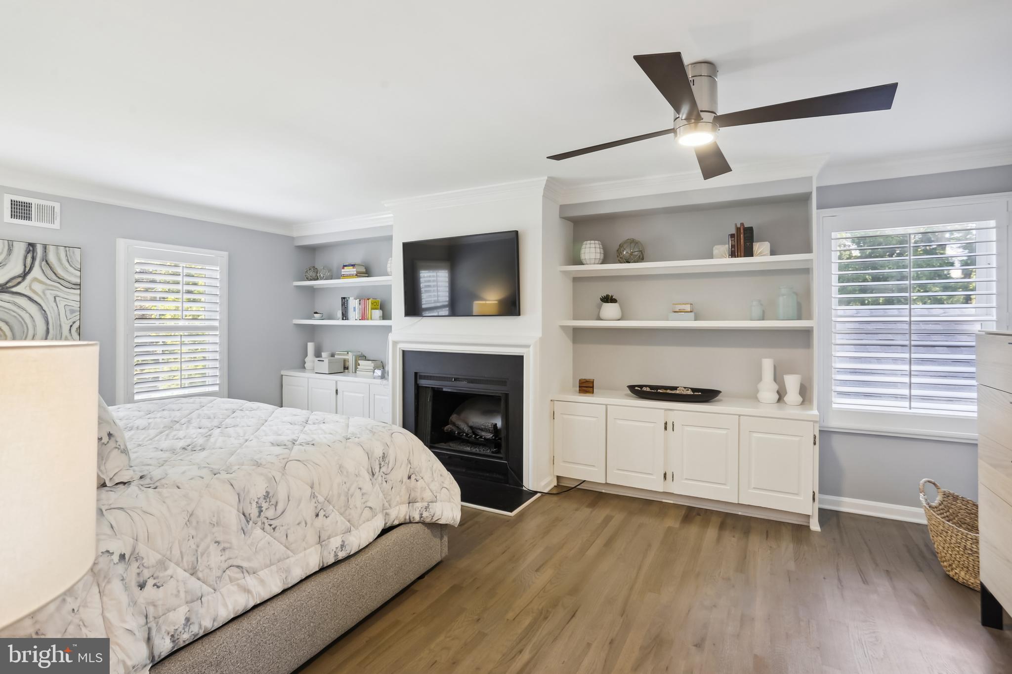 POTOMAC COMMONS - Residential