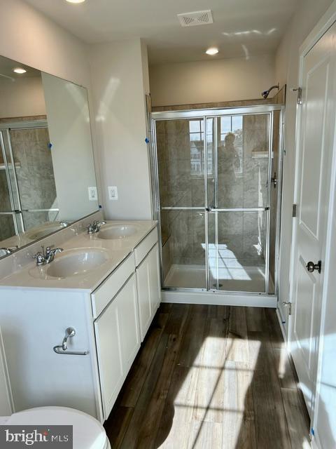 CLEVENGER CORNER VILLAGE - Residential