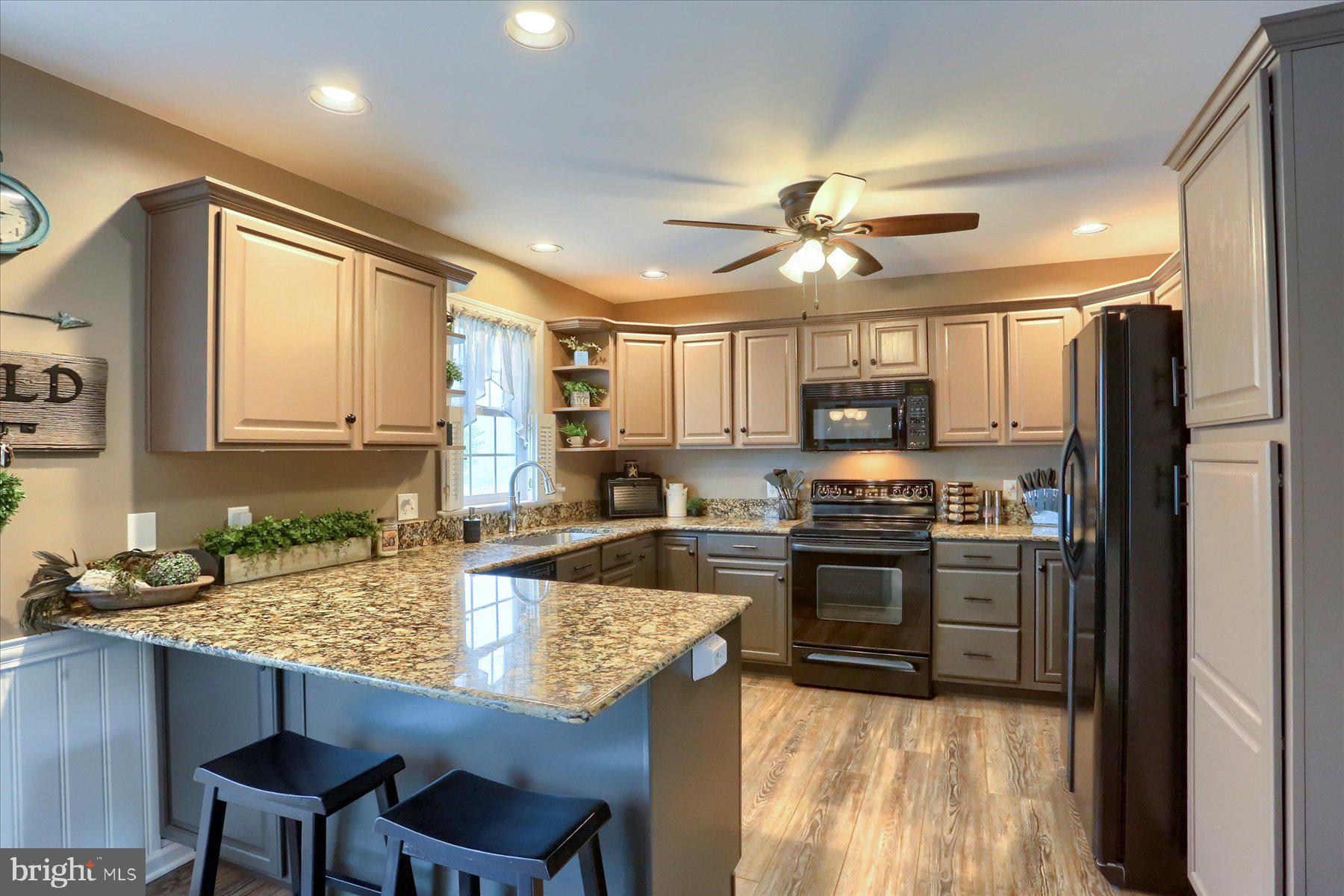 GRAYSTONE FARMS - Residential