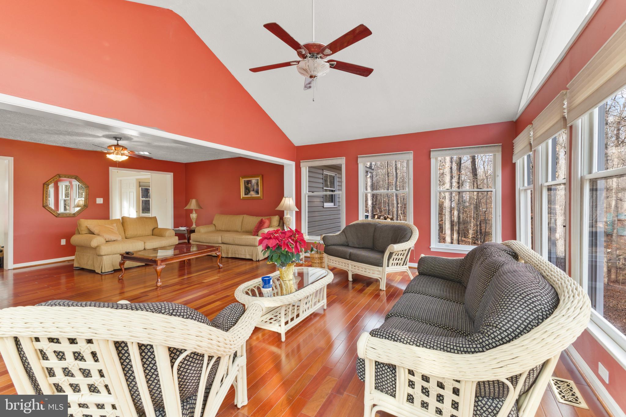 LAKE JACKSON - Residential