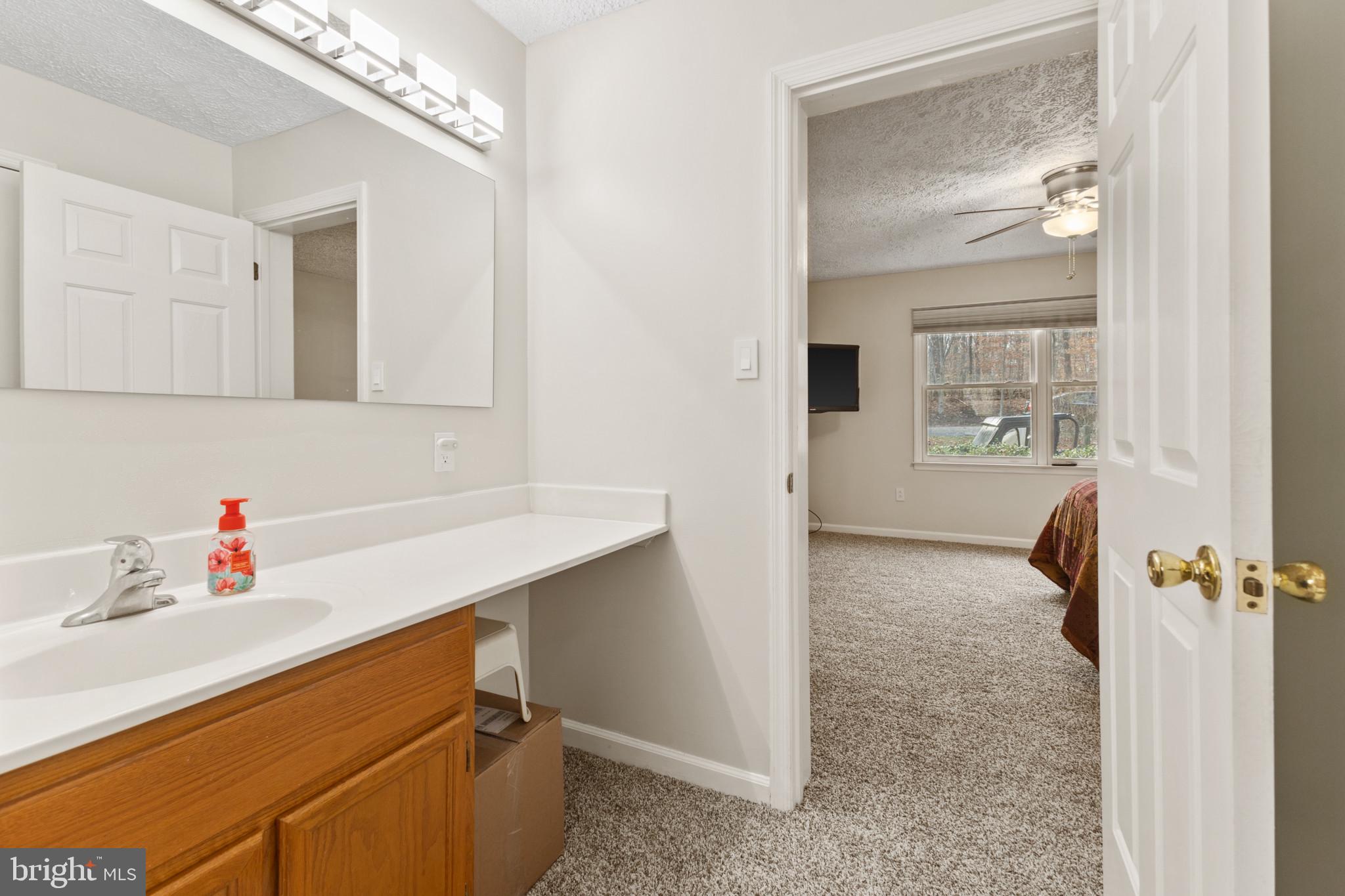 LAKE JACKSON - Residential