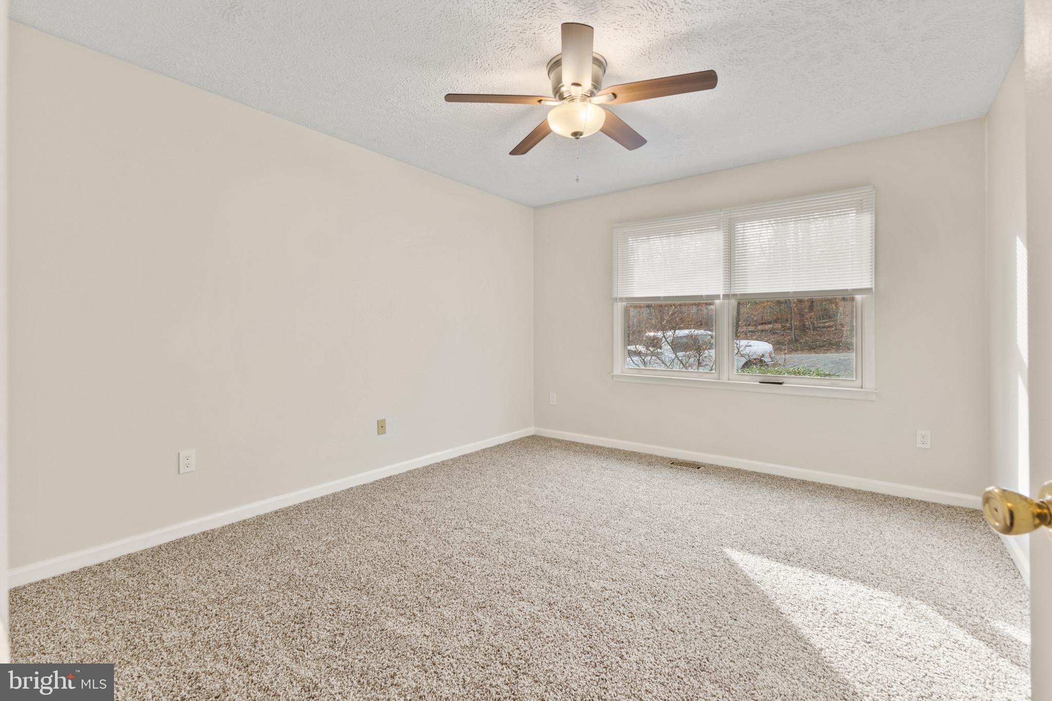 LAKE JACKSON - Residential