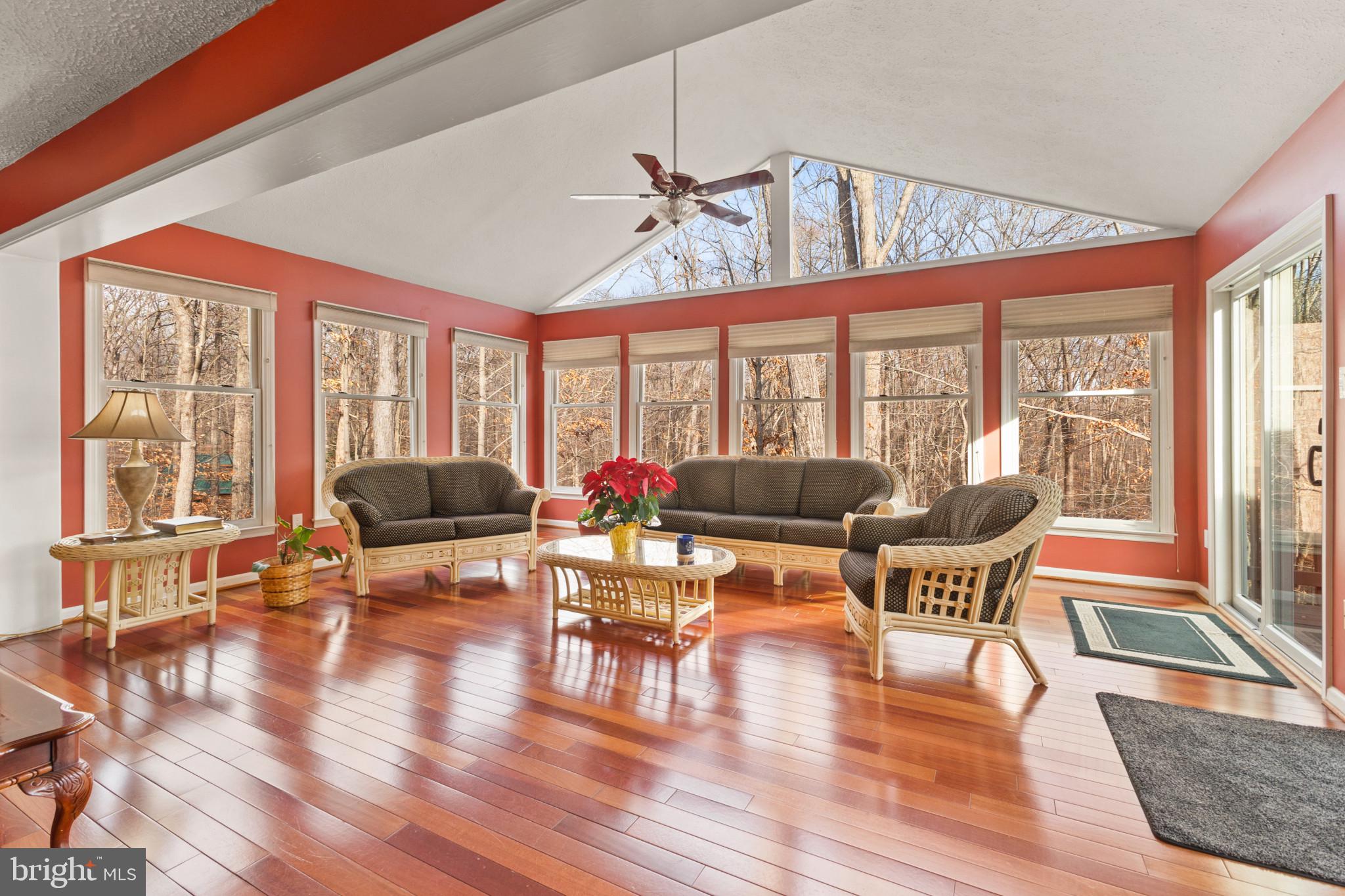 LAKE JACKSON - Residential