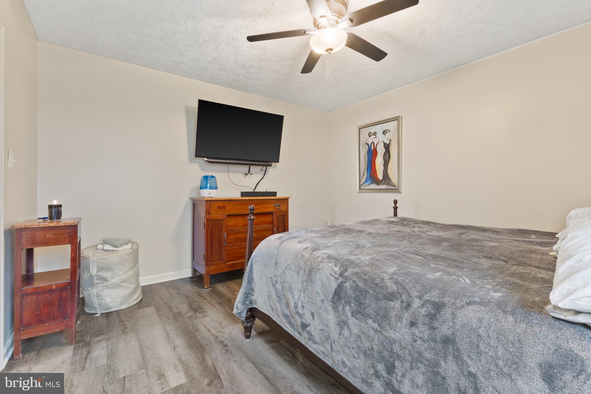 LAKE JACKSON - Residential