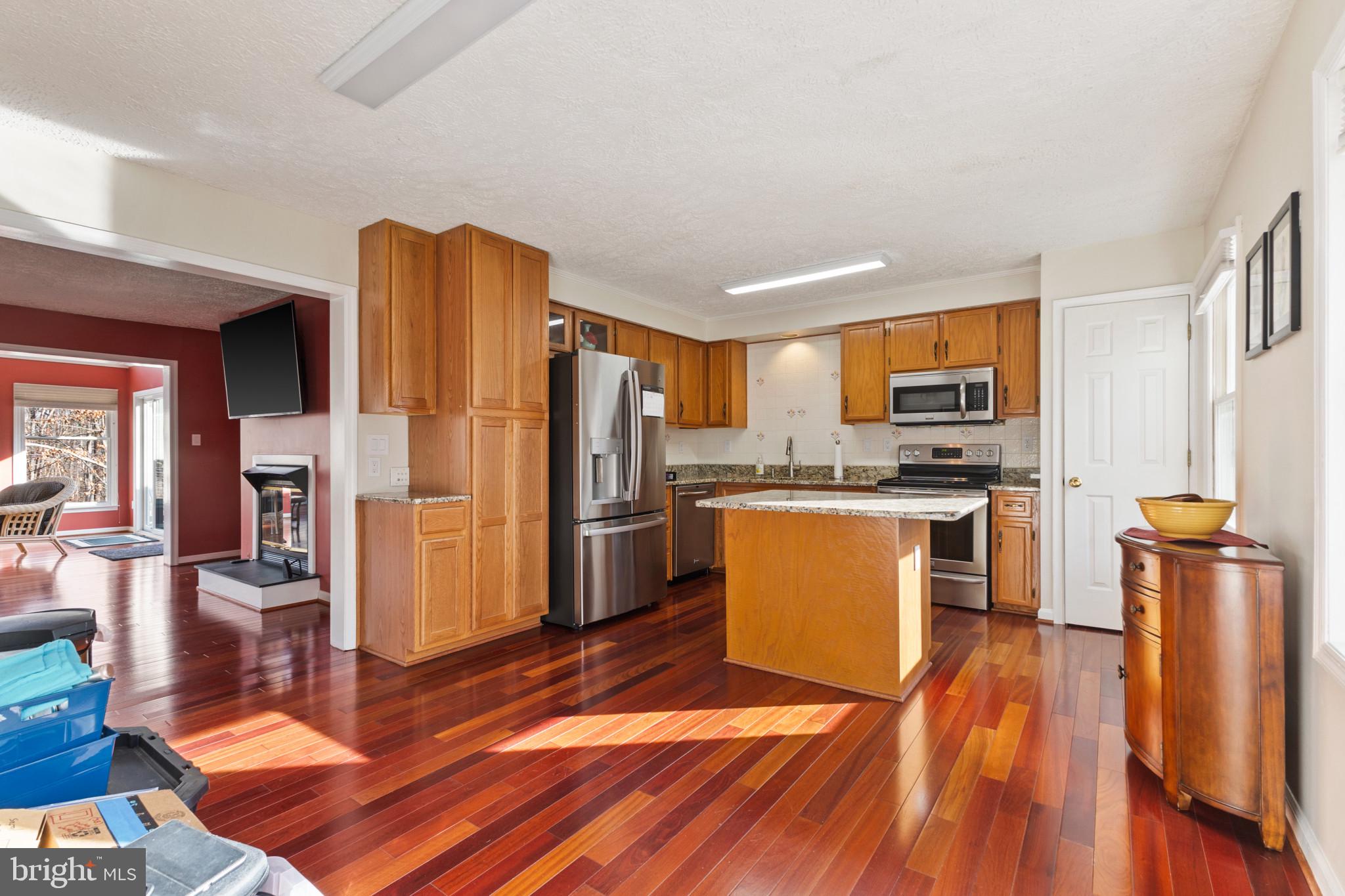 LAKE JACKSON - Residential